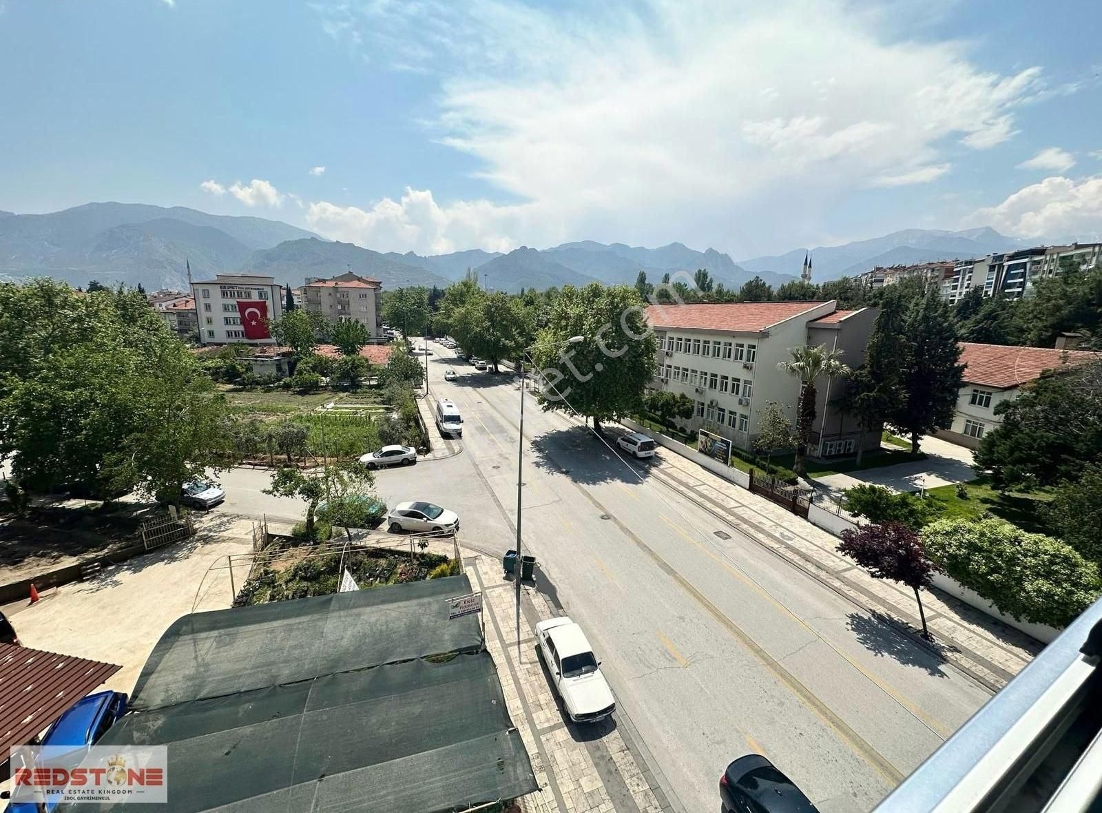 Redstone İdol'den İncilipınar'da Acil Satılık Daire - Görsel 12