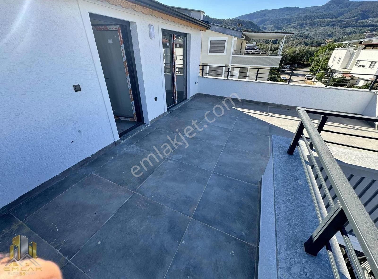 Emlak 58,den Avcılar Altı Müstakil 5+1 Sıfır Villa Manzaralı - Görsel 11