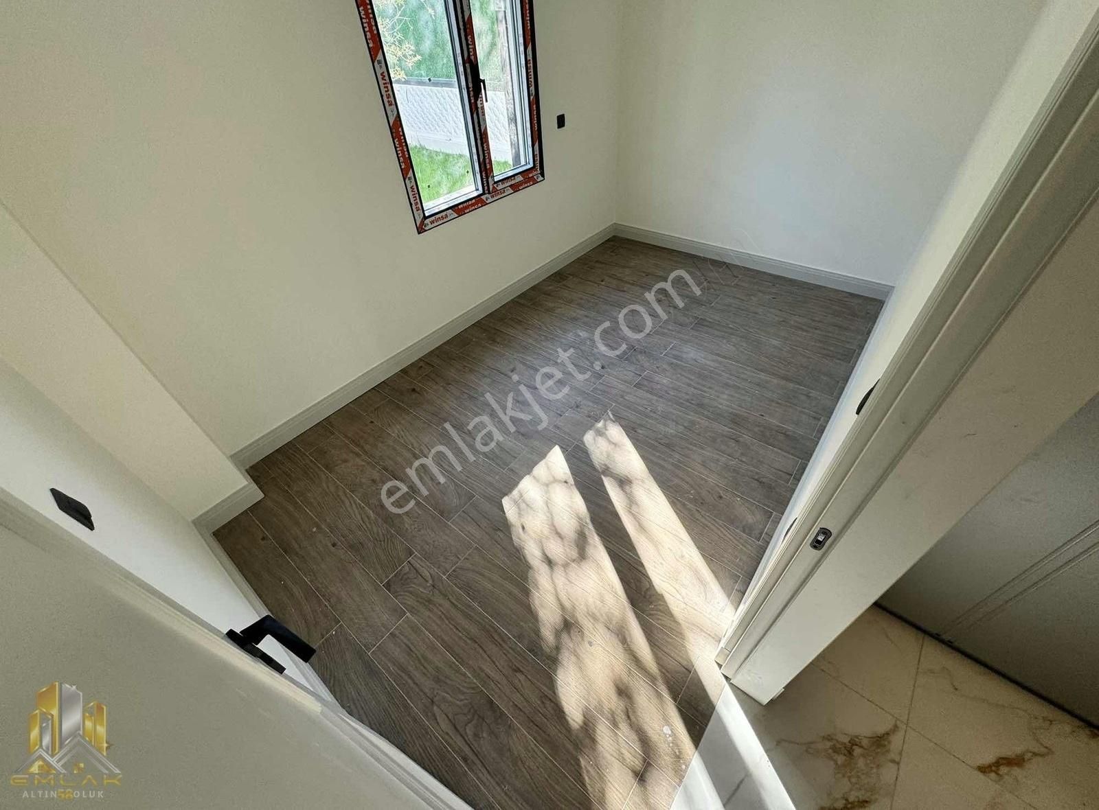 Emlak 58,den Avcılar Altı Müstakil 5+1 Sıfır Villa Manzaralı - Görsel 35