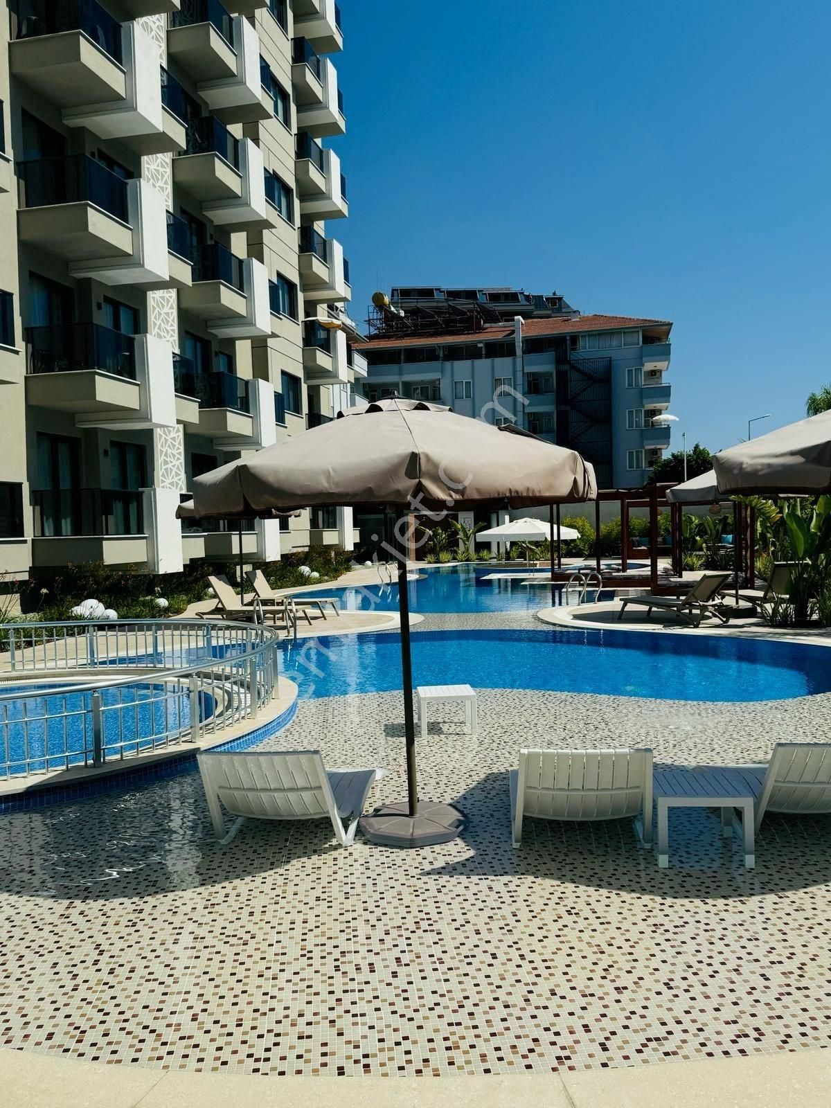Apartment 1+1 Oba Center 450m Beach Furnished