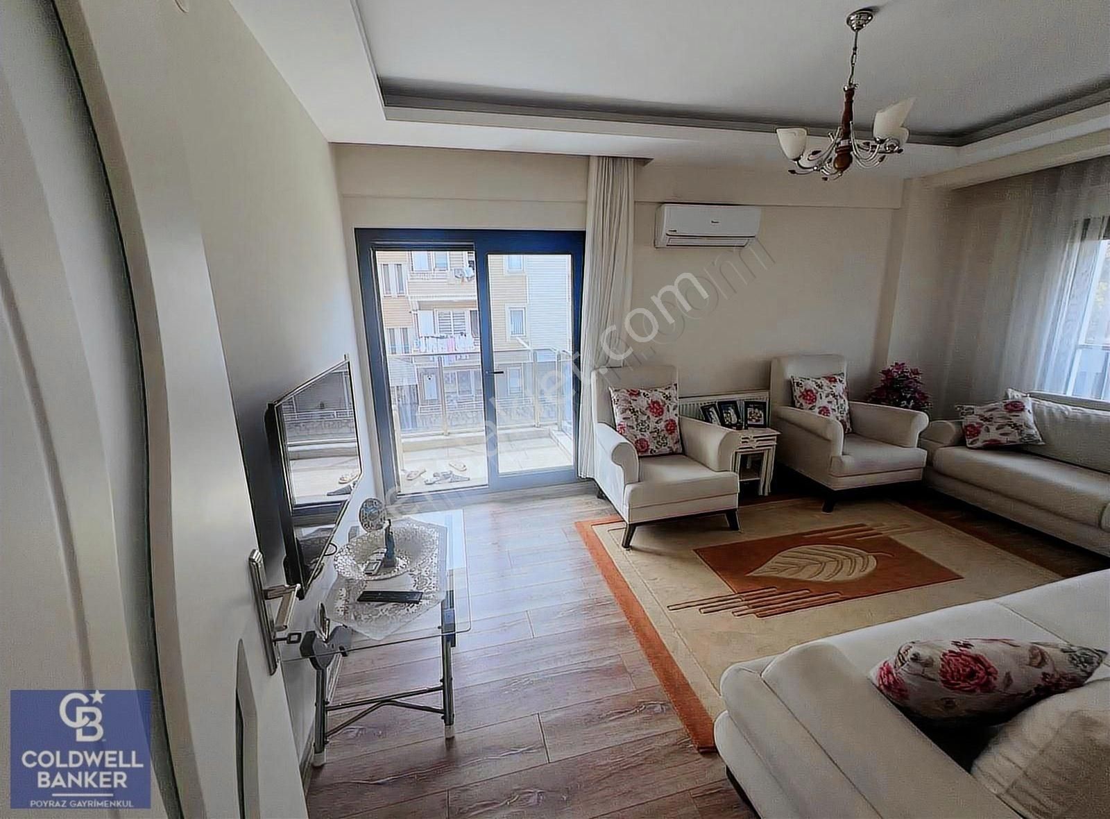 Menderes Coldwell Banker Poyraz'dan Süper Konum 2+1 Fırsat Daire