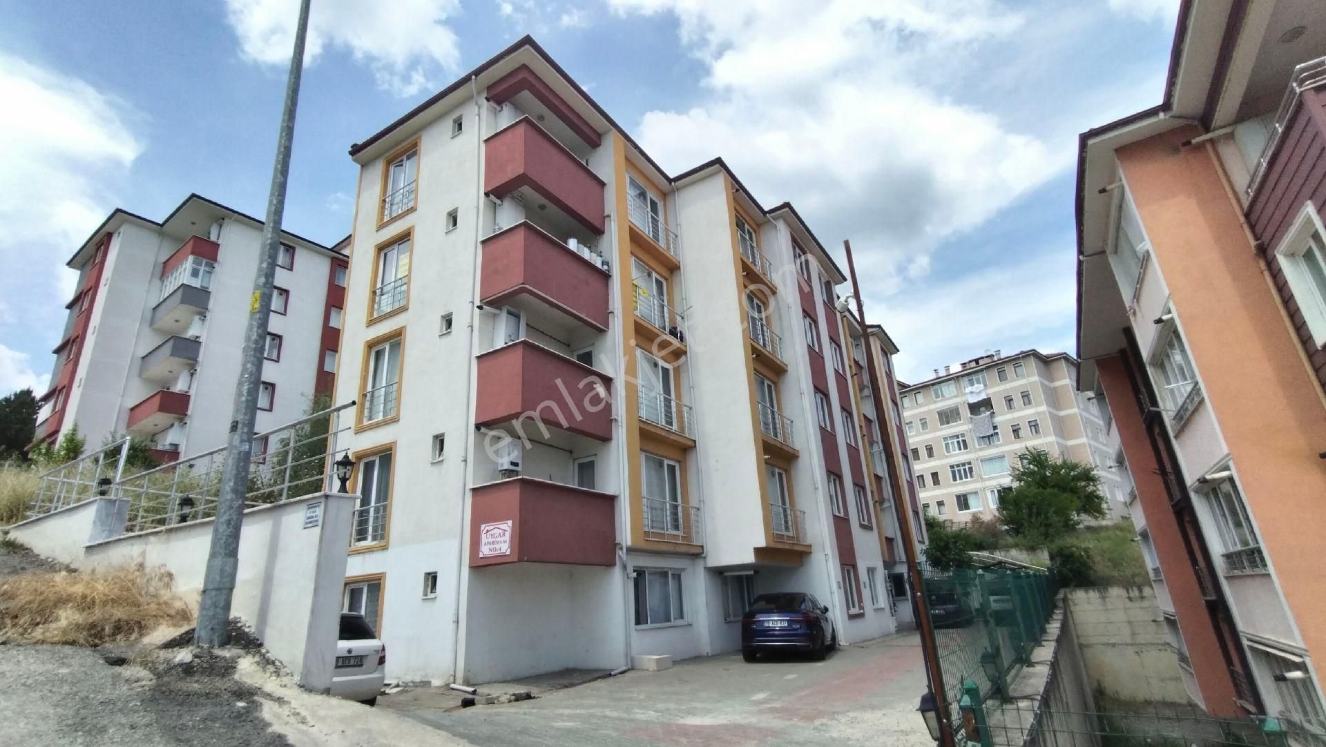 Karabük 100.yıl Mahallesinde Mutfak Ayrı Geniş 1+1 Daire Satılıktır