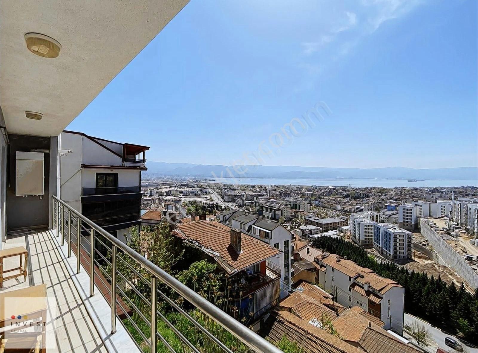 Invest Global'den Erenler'de Deniz Manzaralı 2+1 Satılık Daire