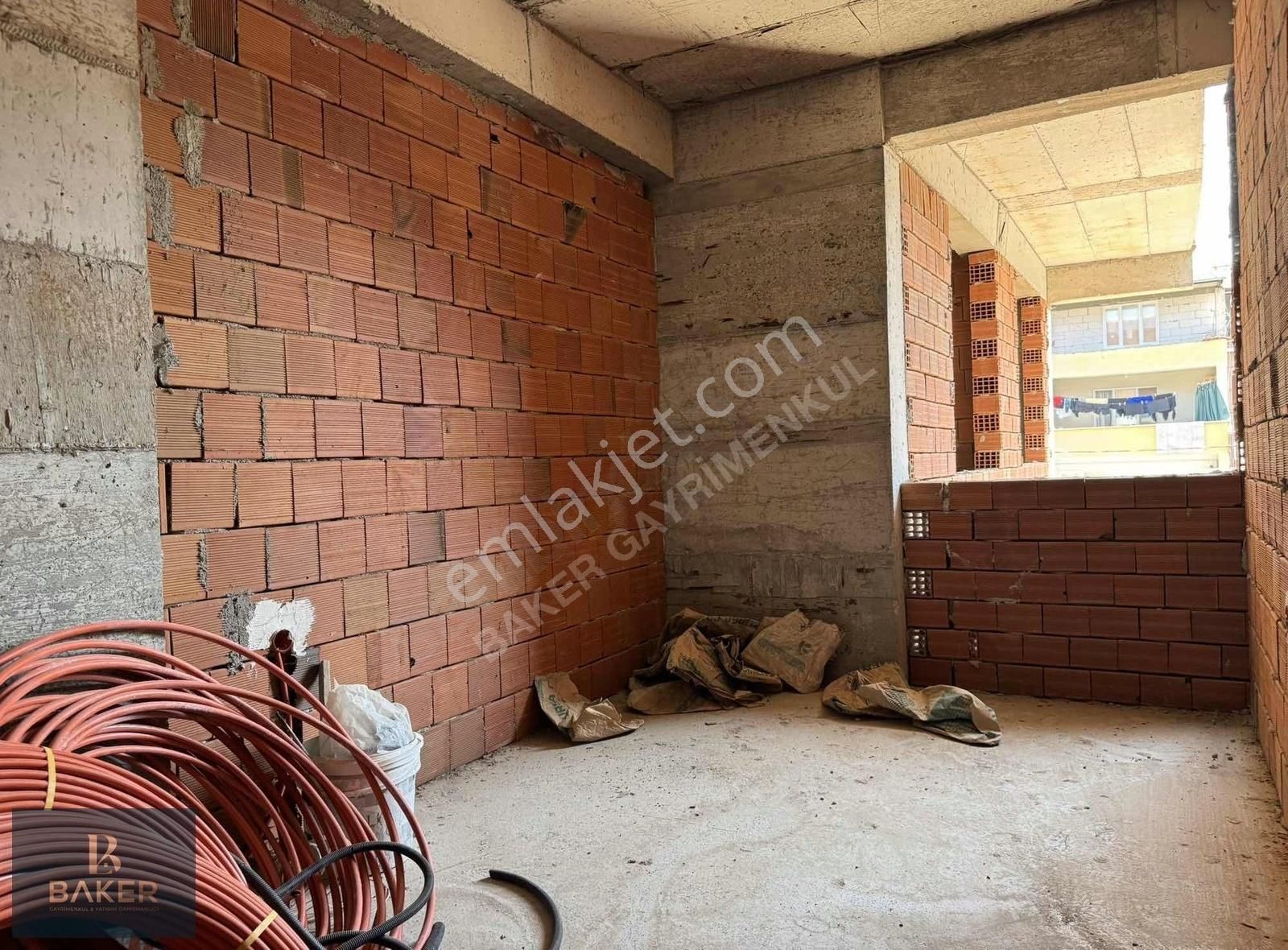 Baker'den Yenikaramanda Site İçi Sıfır Daireler - Görsel 3
