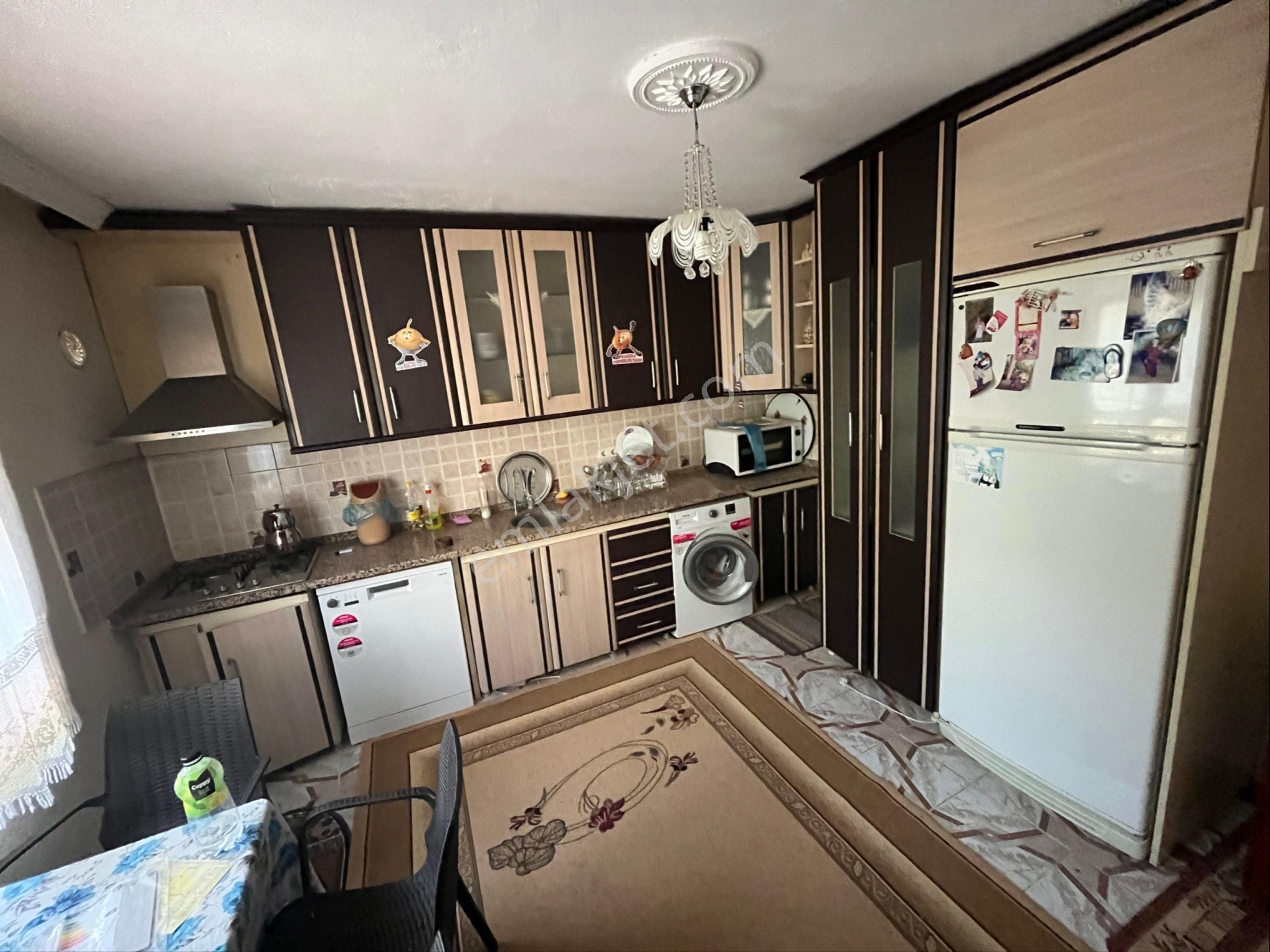Esenköyde 2+1 Full Eşyalı Kapalı Mutfak Kiralık Daire