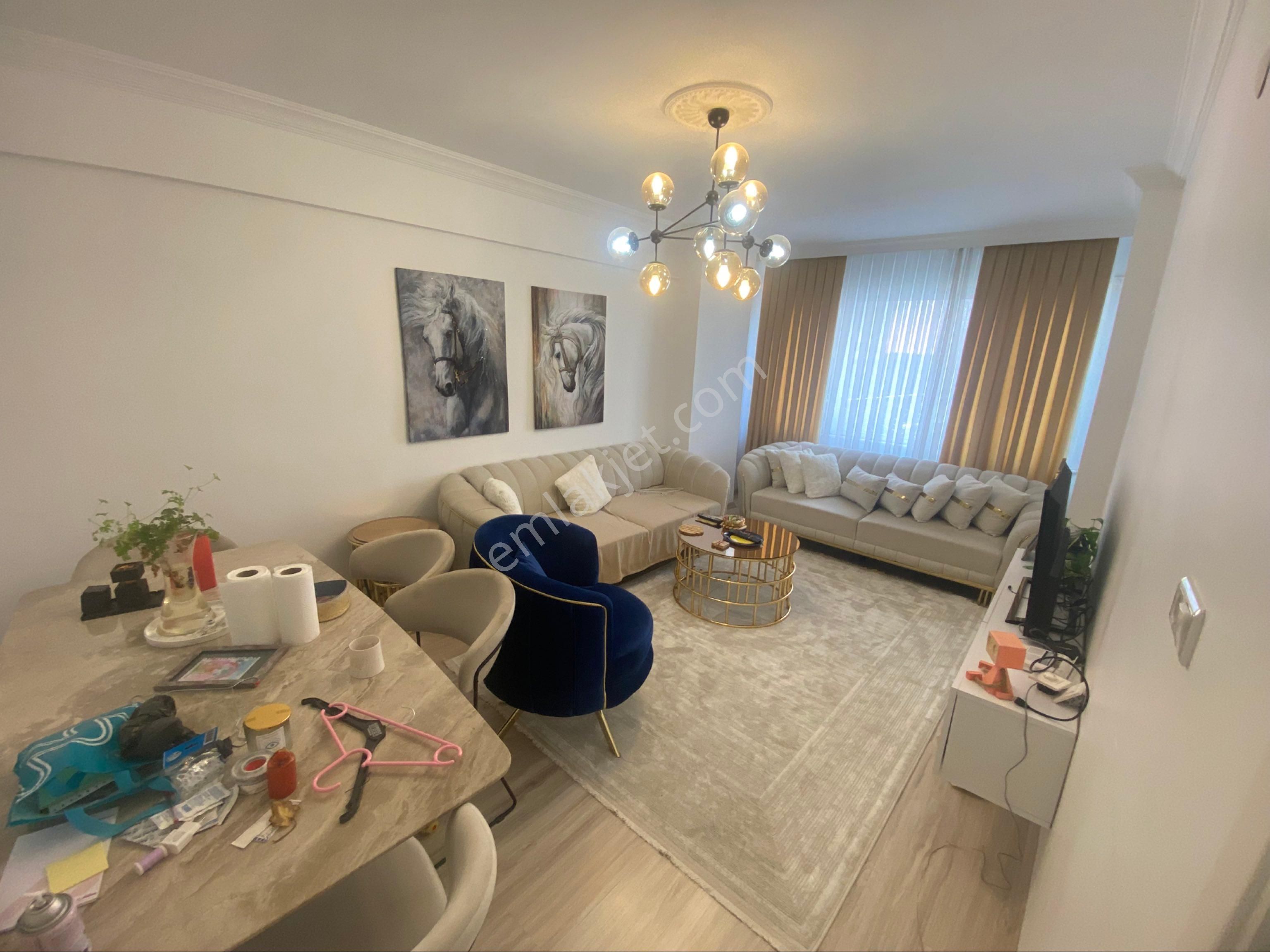 Delta Emlakdan Merkezde 3+1 Yeni Ve Full Eşyalı Kiralık Süper Lüx Daire