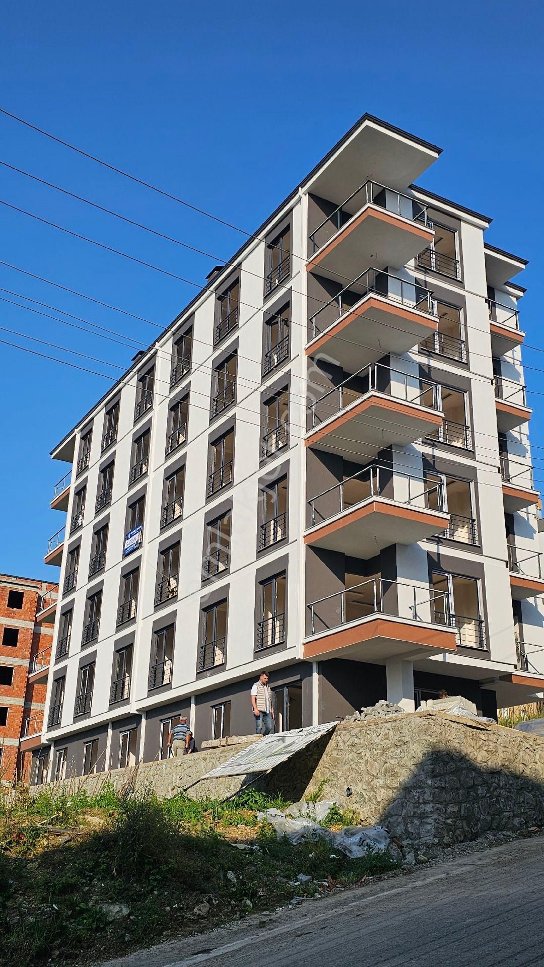 2 Nolu Beşirlide Deniz Manzaralı Daireler - Görsel 18