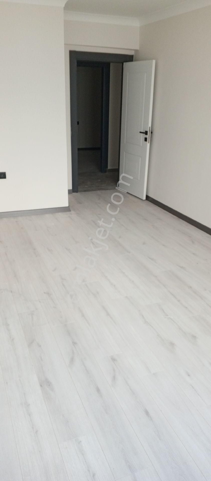 Sahibinden Çarşıya Kapalı Pazara Çok Yakın. Merkezde