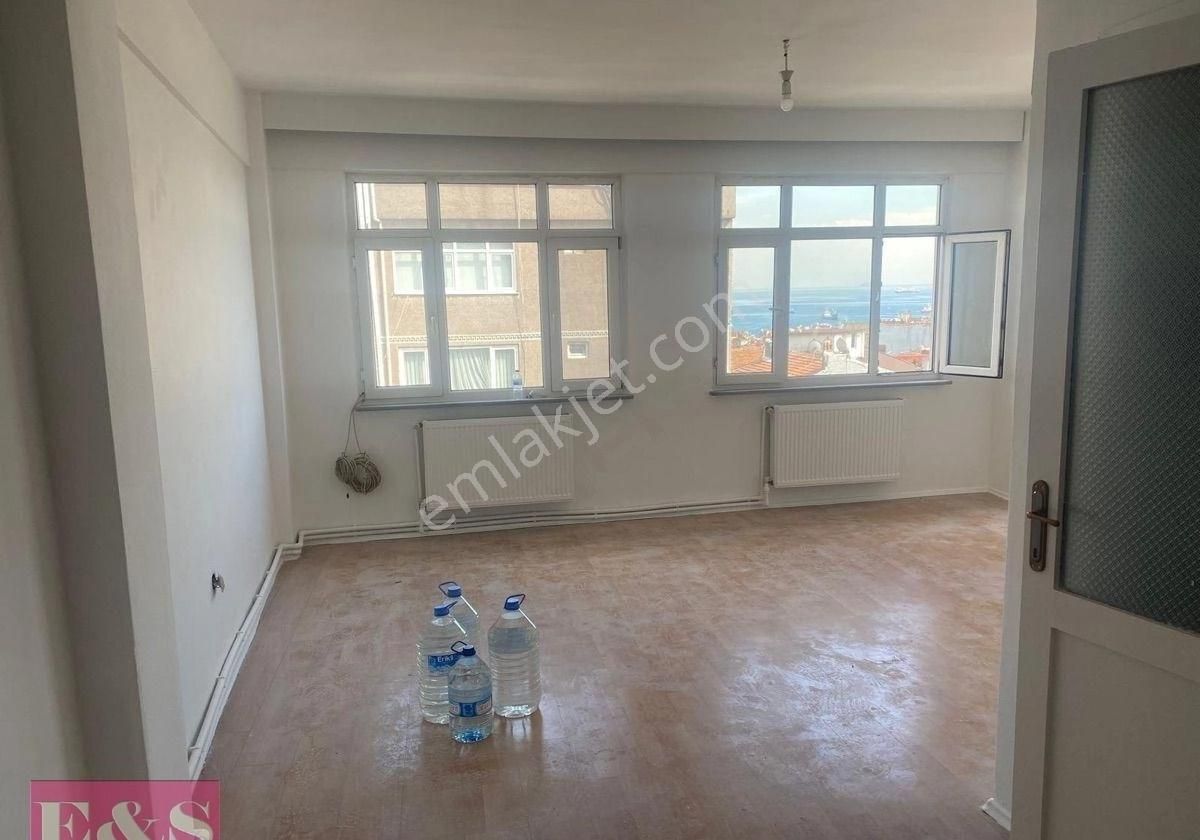 Es Gayrimenkul Yedikulede Kiralık Daire234