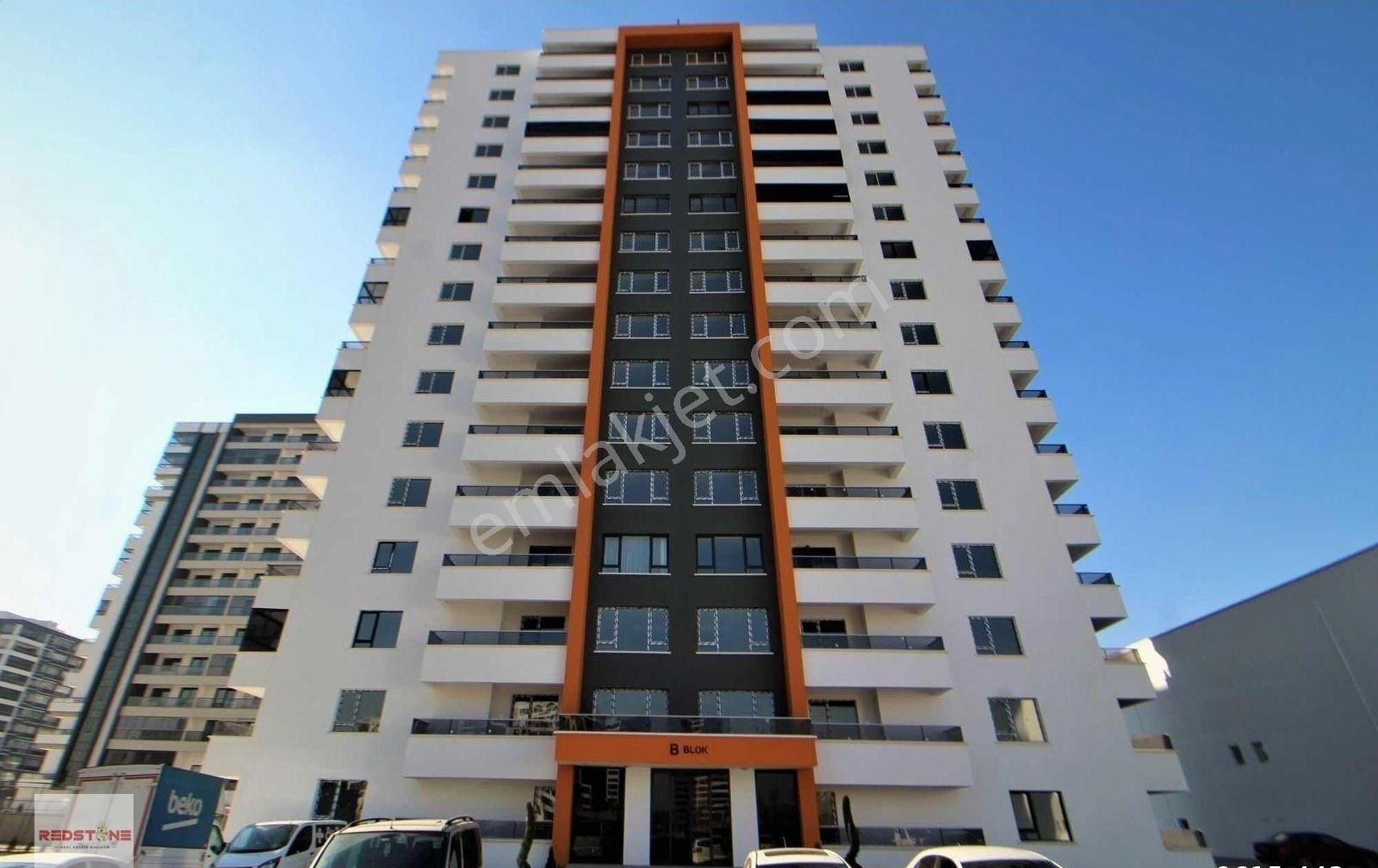 Redstone Castle Yeni Batı Vera Point Sitesi Satılık 2+1 Daire