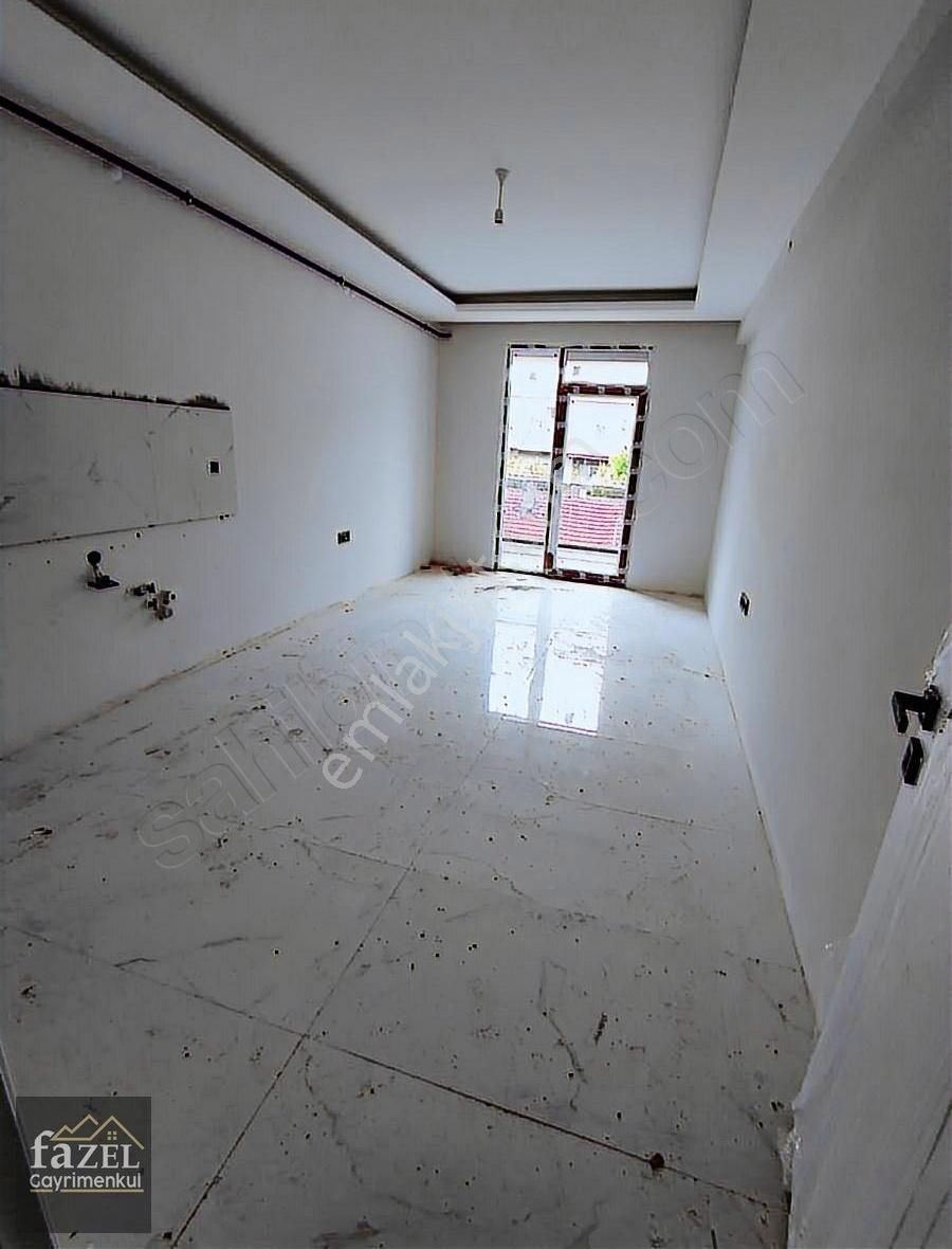 Fazelden Ertaş Cad. 200 Metre Balkonlu 1+1