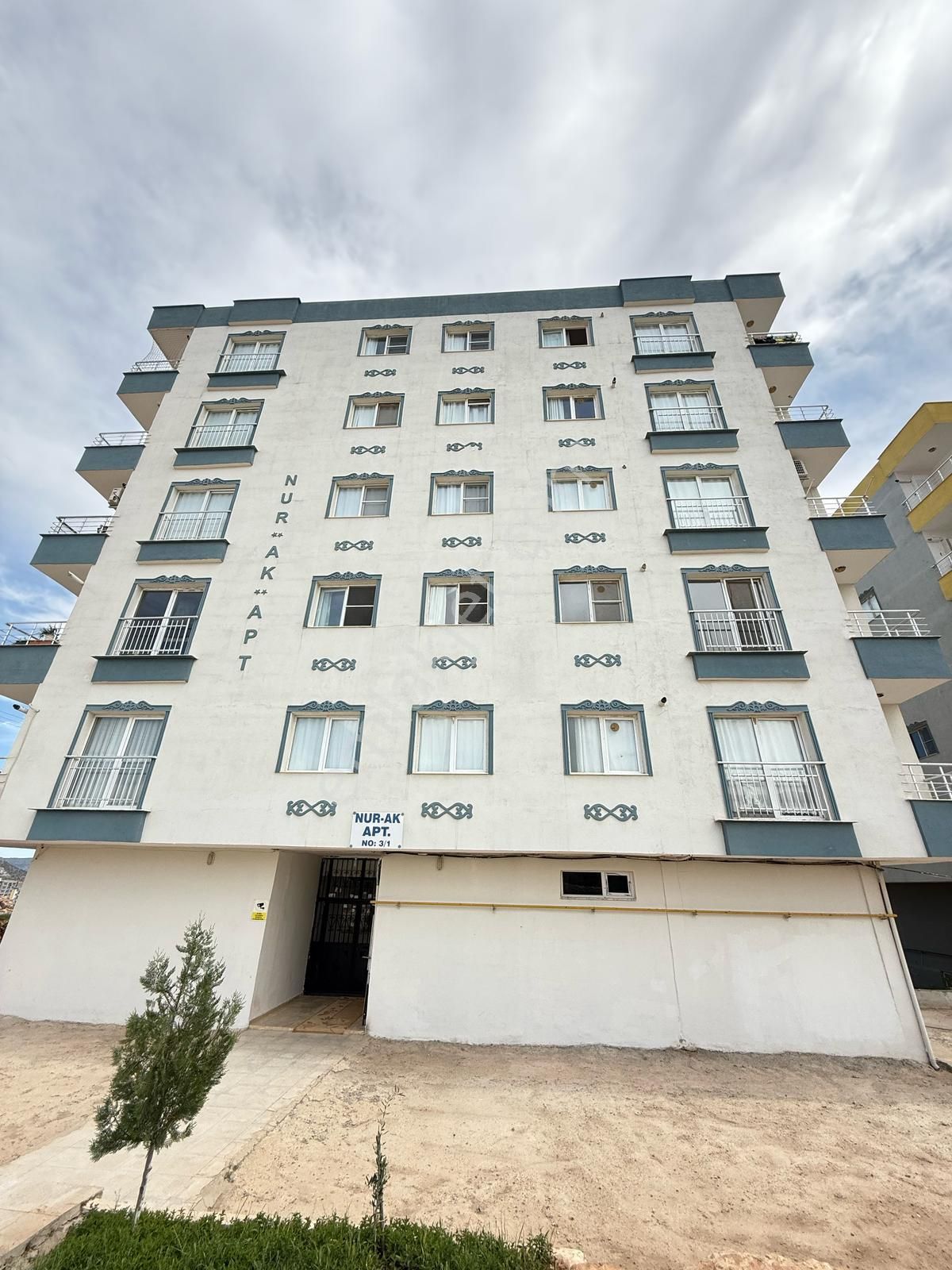 Barak Emlak'tan Hastane Arkası Kiralık 2+1 Dairemiz