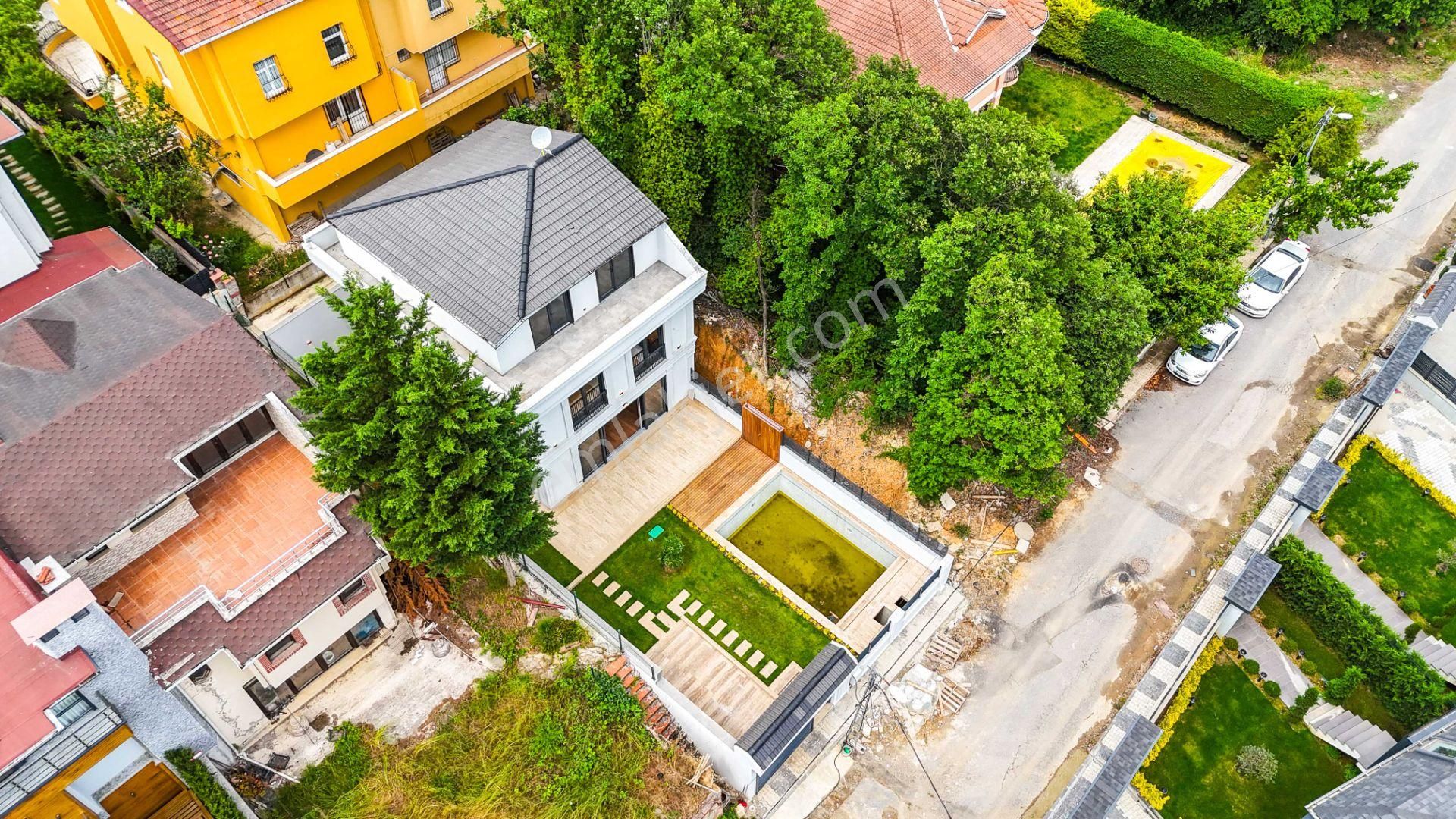 Çekmeköy Ömerli Bahçe İçinde 6+1 Havuzlu Villa - Görsel 4