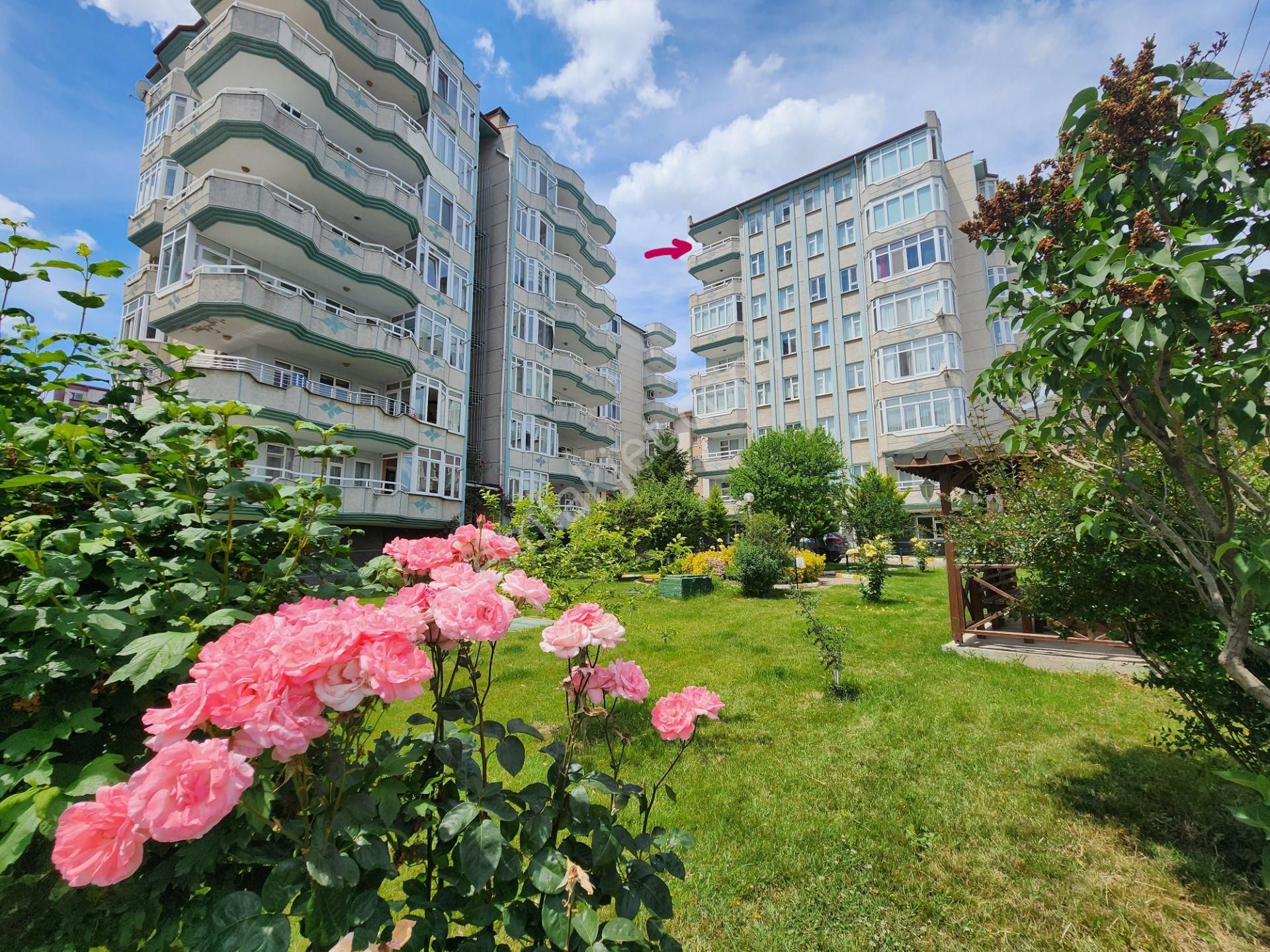 Edirne Merkez Fatih Mah'de Geniş Ferah Satılık 3+1 Daire