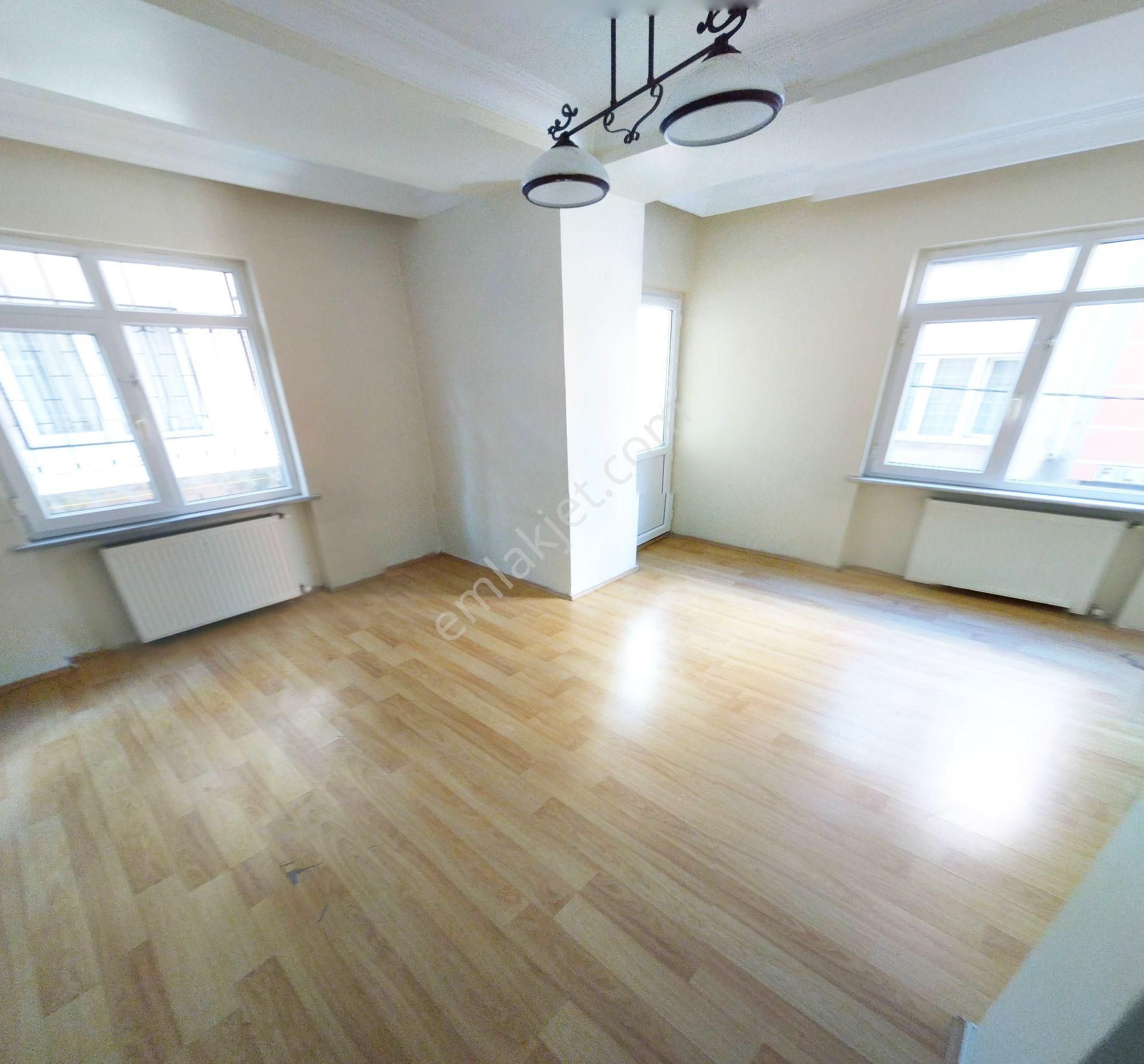 Memura Kiralık Daire 2+1 1,kat Kiralık Çakmak Duragında