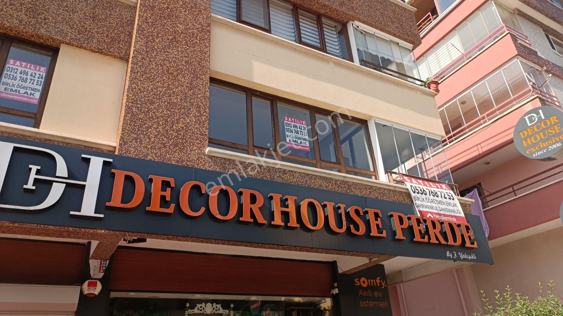 Podgoritsa Caddesi Üzeri 1.kat 3+1, Asansörlü, Açık & Kapalı Garajlı, 130m² Boş Daire - Görsel 23