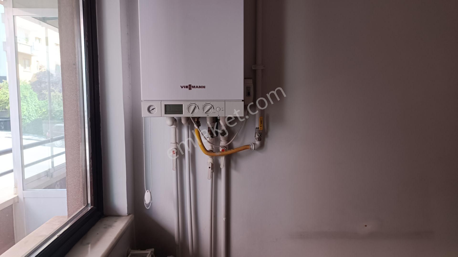 Podgoritsa Caddesi Üzeri 1.kat 3+1, Asansörlü, Açık & Kapalı Garajlı, 130m² Boş Daire - Görsel 3