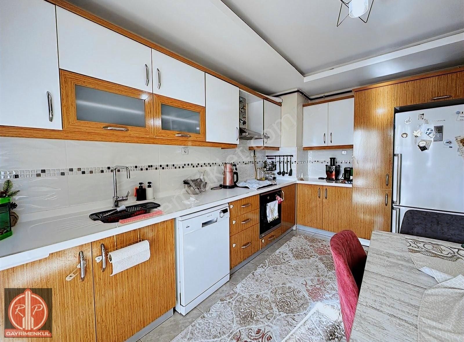 İldem D Konutlarında 3+1 Ara Kat Tapulu Yapılı Daire Fırsatı