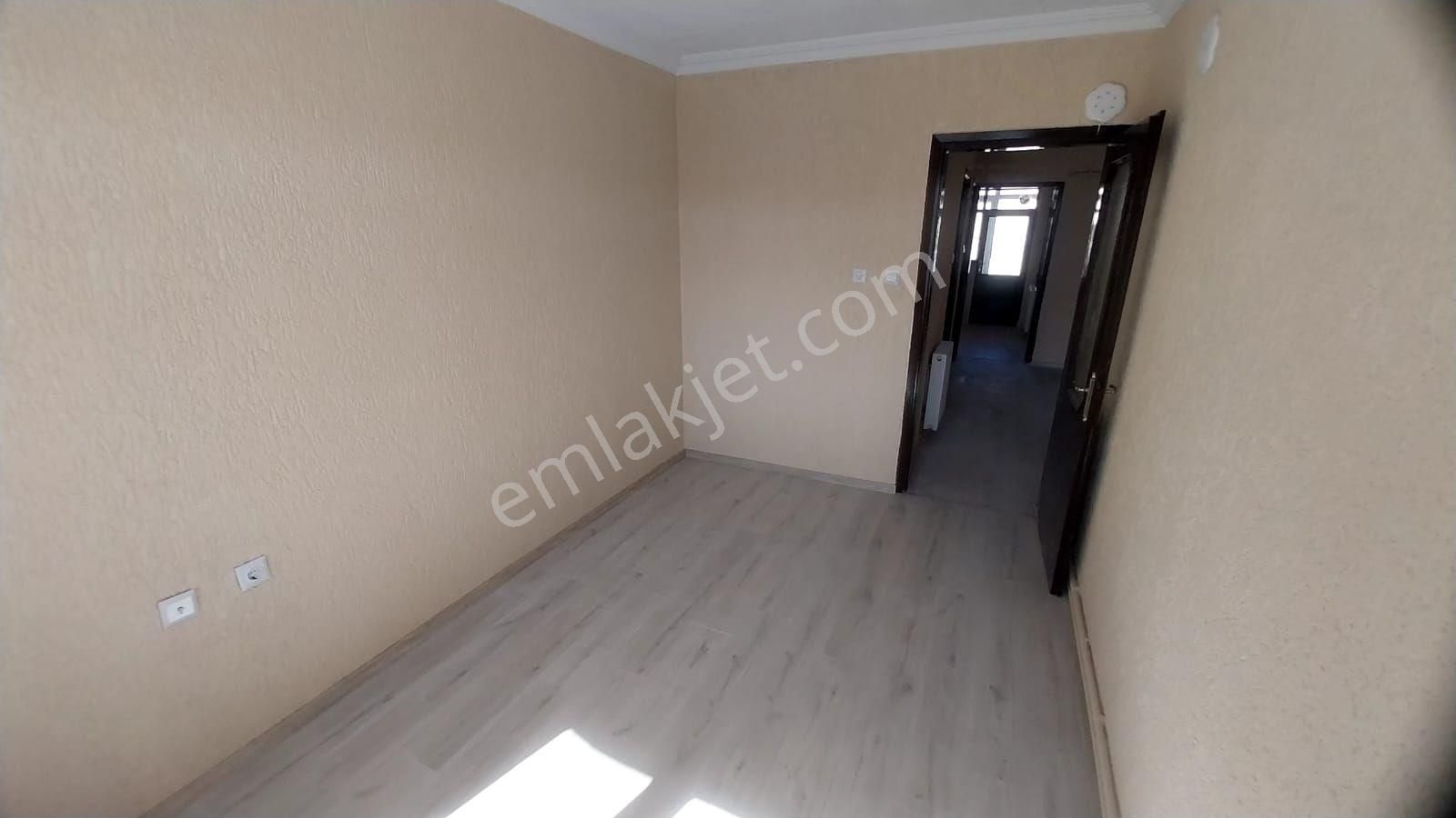 Ekşioğlu'ndan Tekirdağ Süleymanpaşa Çiftlikönü Mah 2+1 Geniş Satılık Daire - Görsel 11