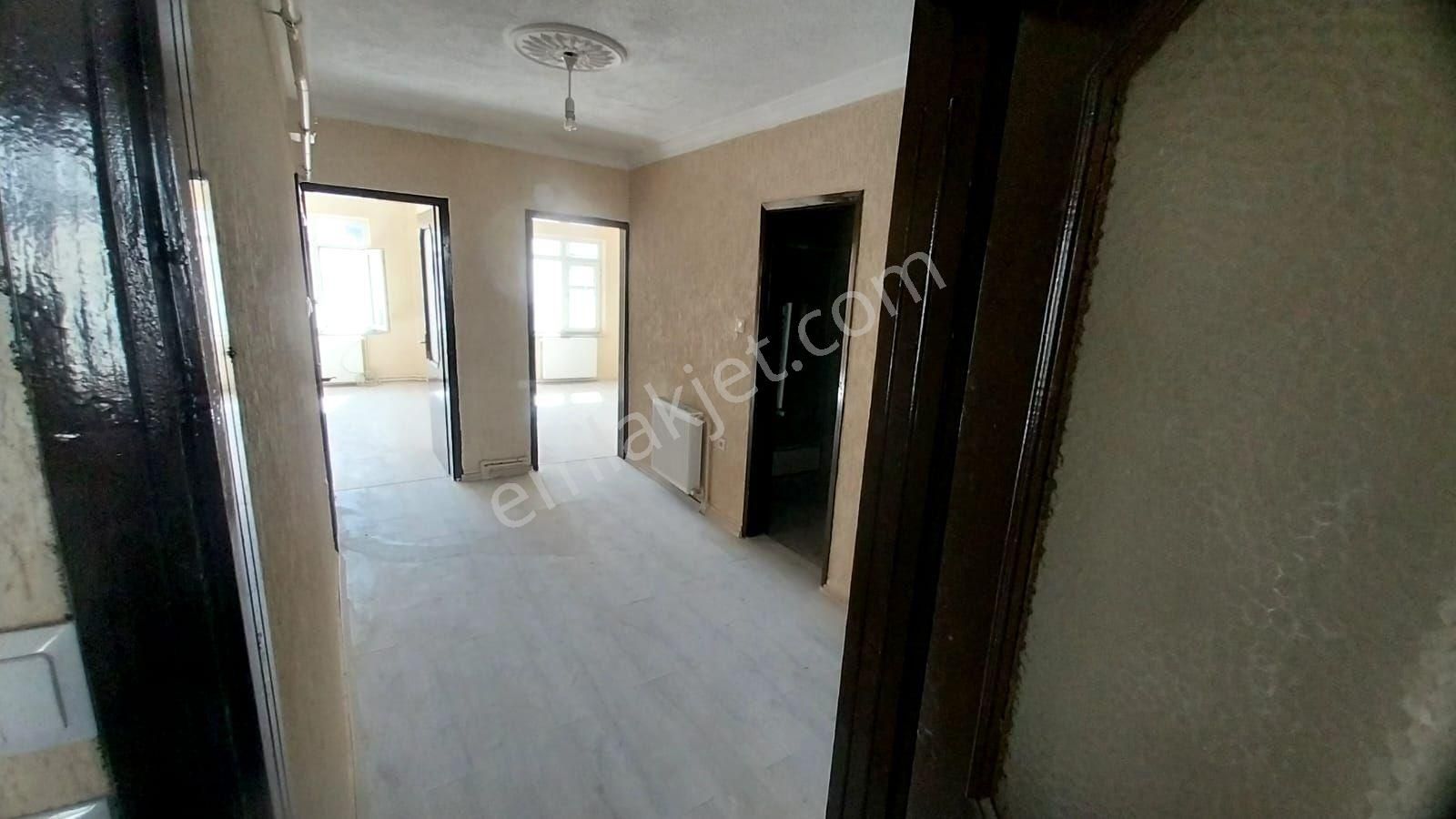 Tekirdağ Süleymanpaşa Çiftlikönü Mah. 2+1 Geniş Satılık Daire