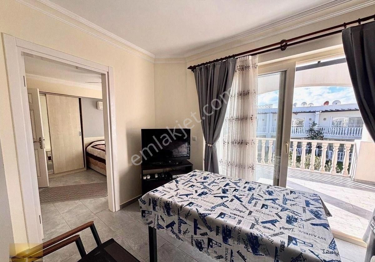 Satılık Daire Denize Yakın Plajlı Sitede Manzaralı Satılık Ev - Görsel 2