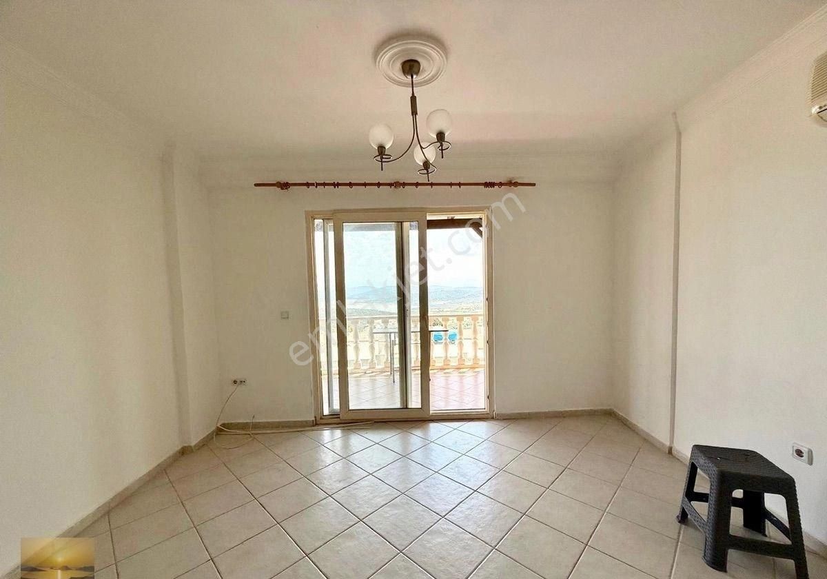 Özel Plajlı Site Üstkat Satılık Ferah Daire Bakımlı Ev İndirimli - Görsel 19