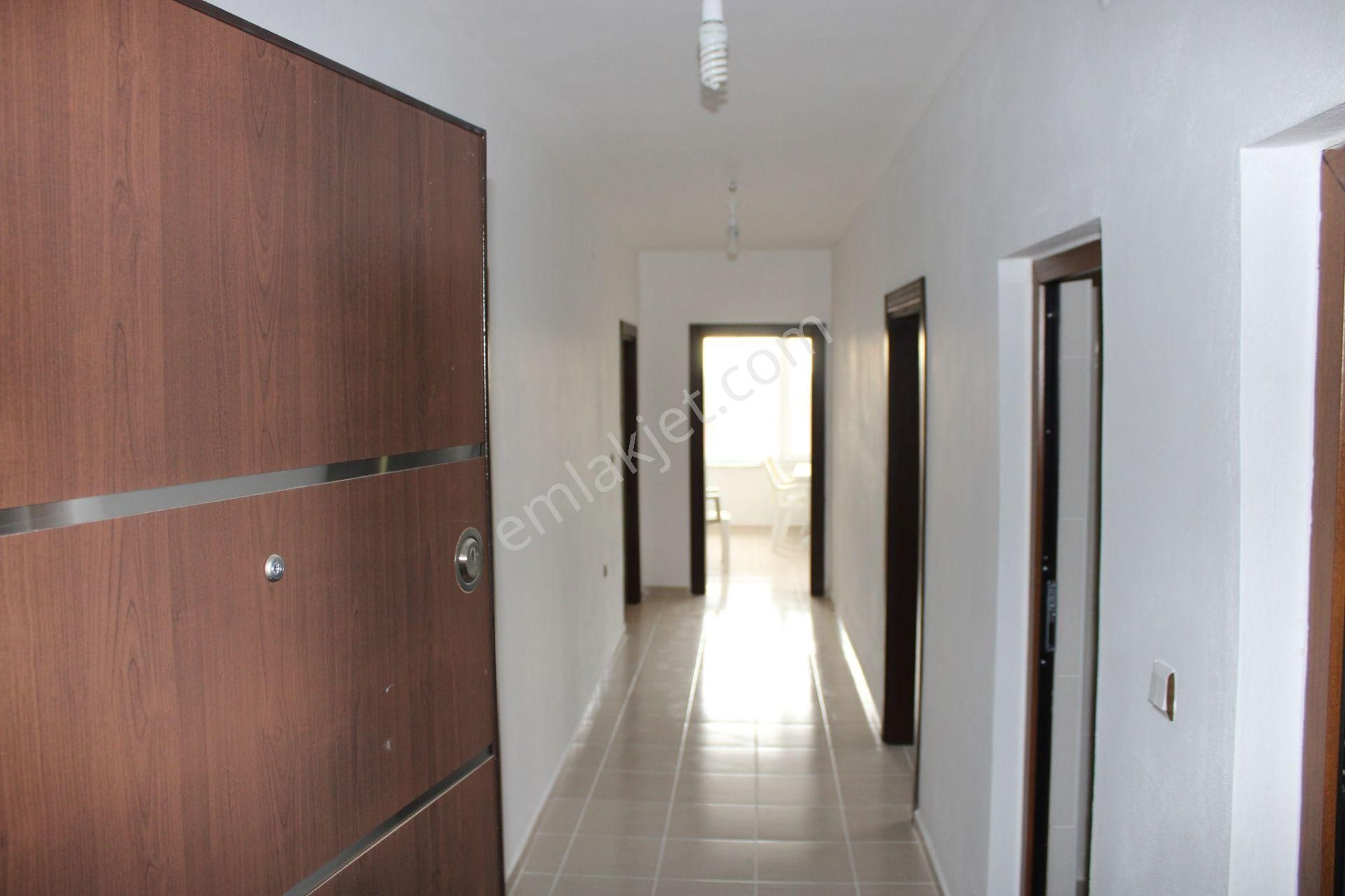 Tunceli Pertek Kale Dibi Mahallesi Komple Satılık Bina 3 Daire Her Biri 110 M2 Her Katın Tapu Ayrı - Görsel 6