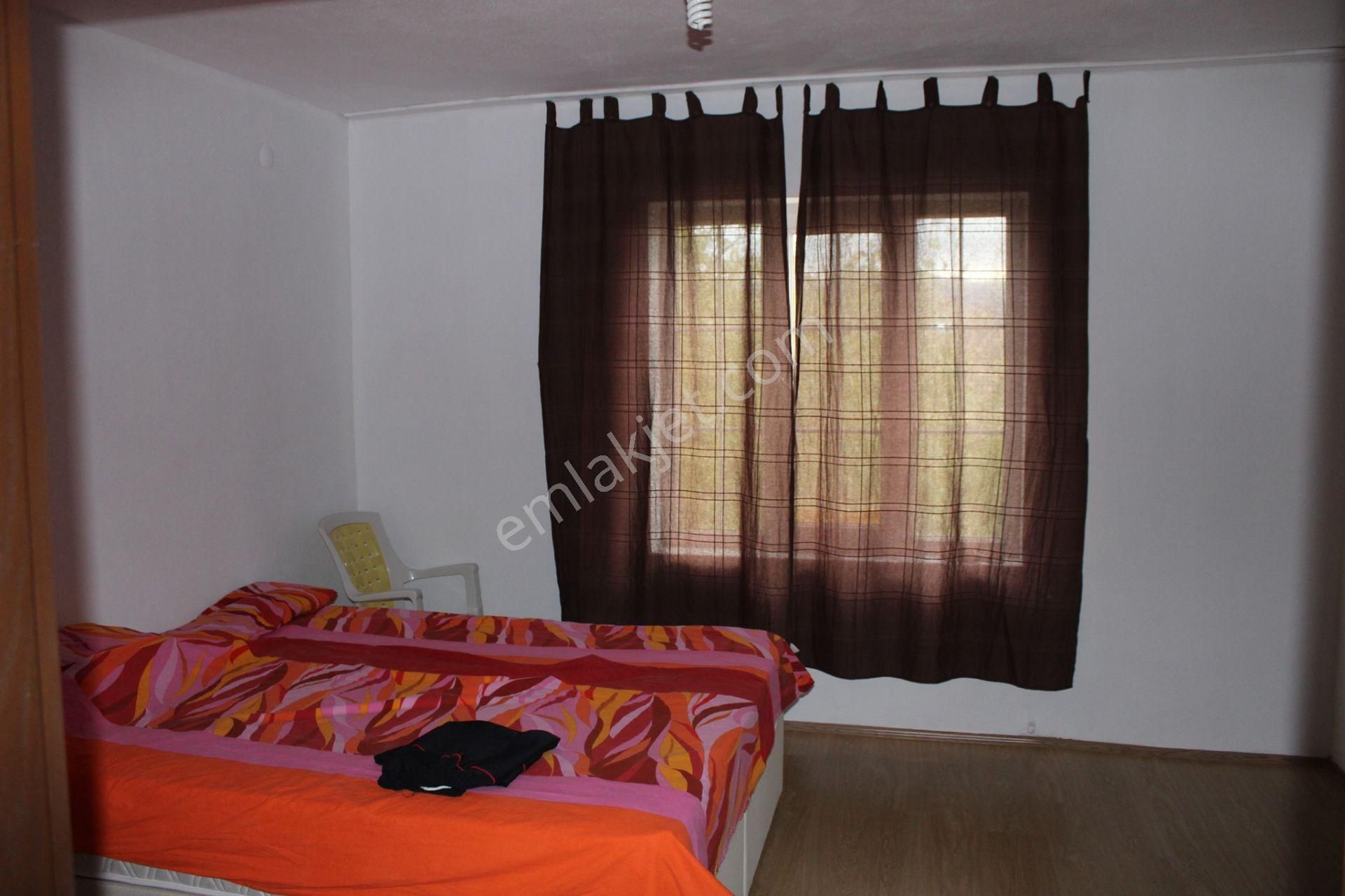 Tunceli Pertek Kale Dibi Mahallesi Komple Satılık Bina 3 Daire Her Biri 110 M2 Her Katın Tapu Ayrı - Görsel 9