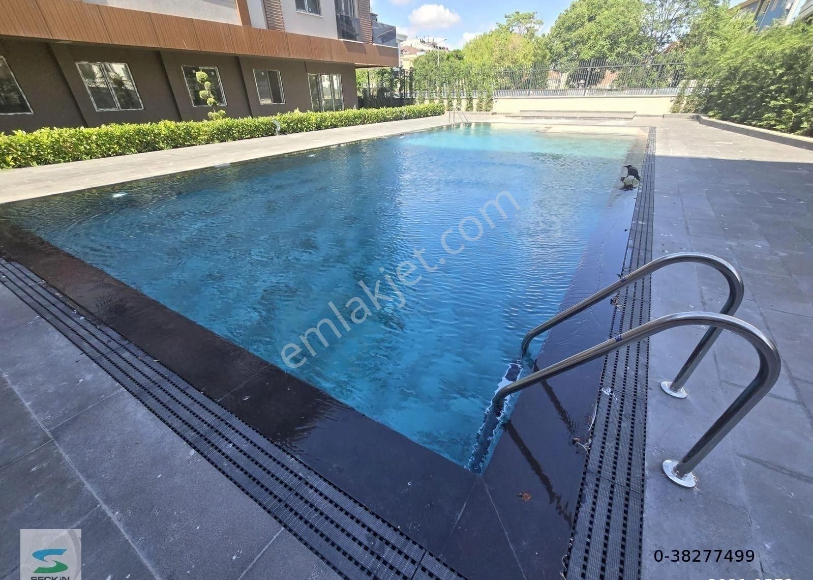 Yeşilköy De Yeni Site İçerisinde, Müstakil Bahçeli Düz Giriş - Görsel 14