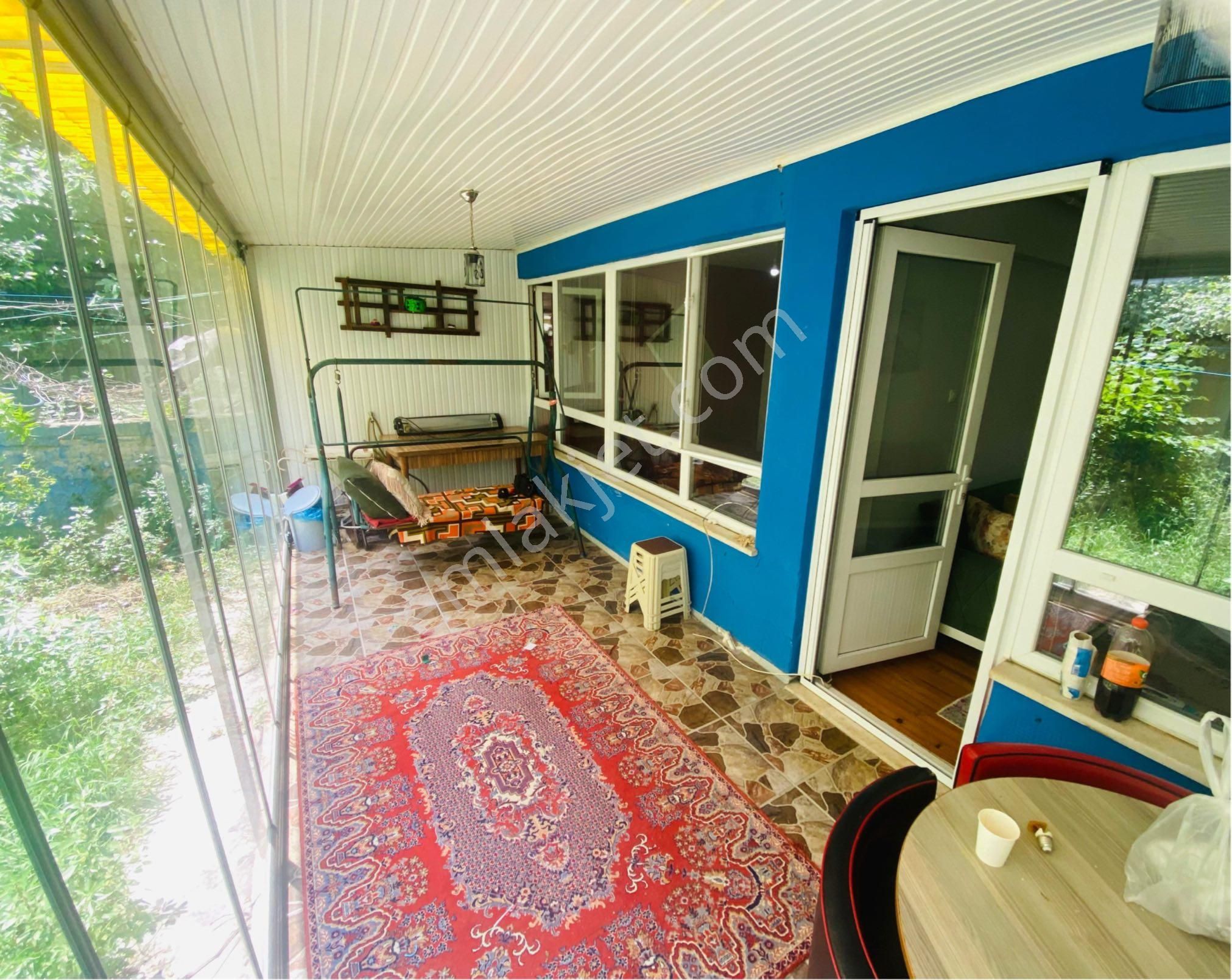 Furkan Emlaktan Çiftlik Mevkisinde 2+1 120m2 Bahçe Kat Cam Balkonlu Krediye Uygun Fırsat Daire