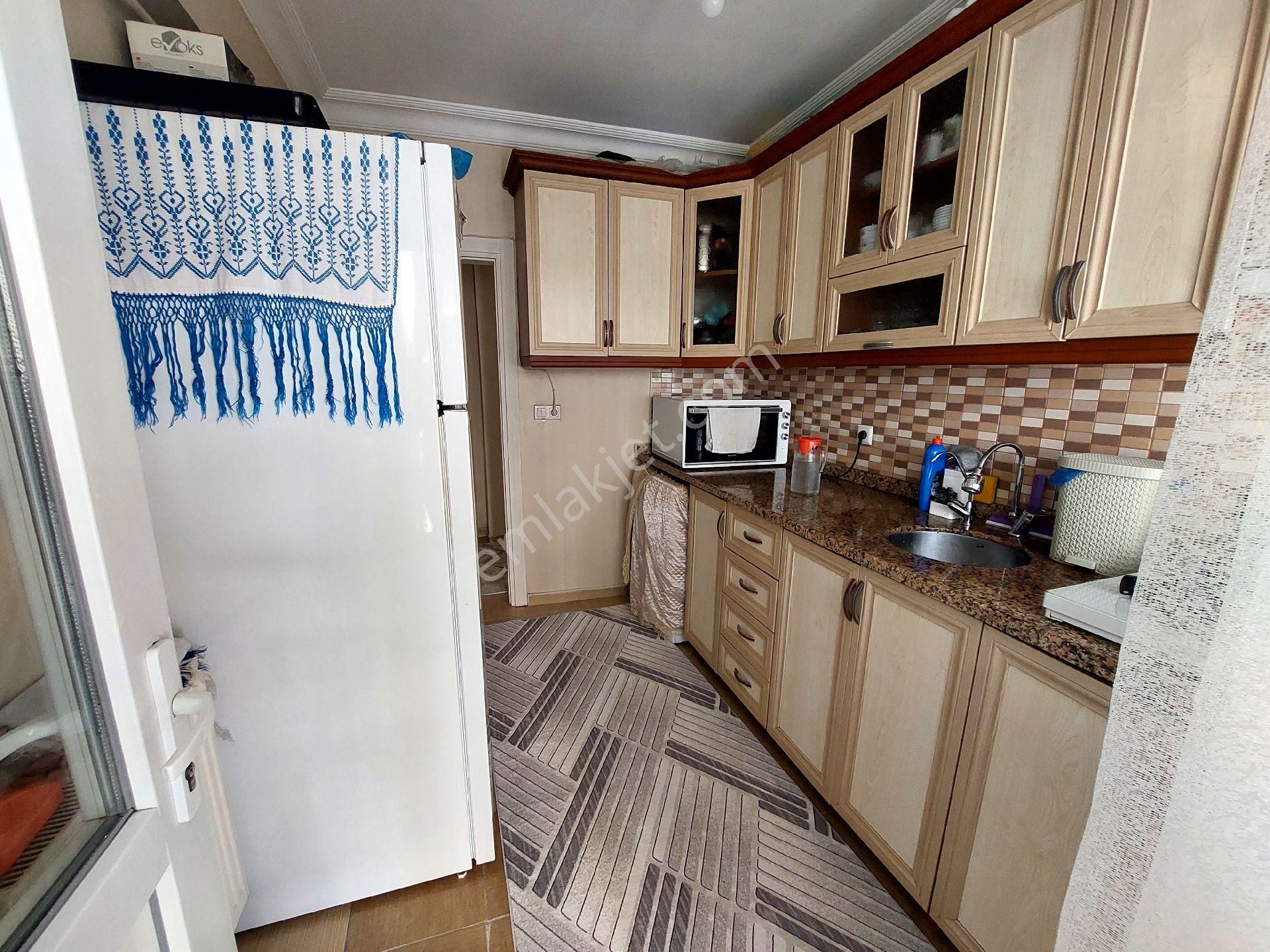 Gazi Osman Paşa Şemsi Paşa Da Satılık Daire Birinci Kat 2+1 90 M2 Tramvaya Yakın - Görsel 10