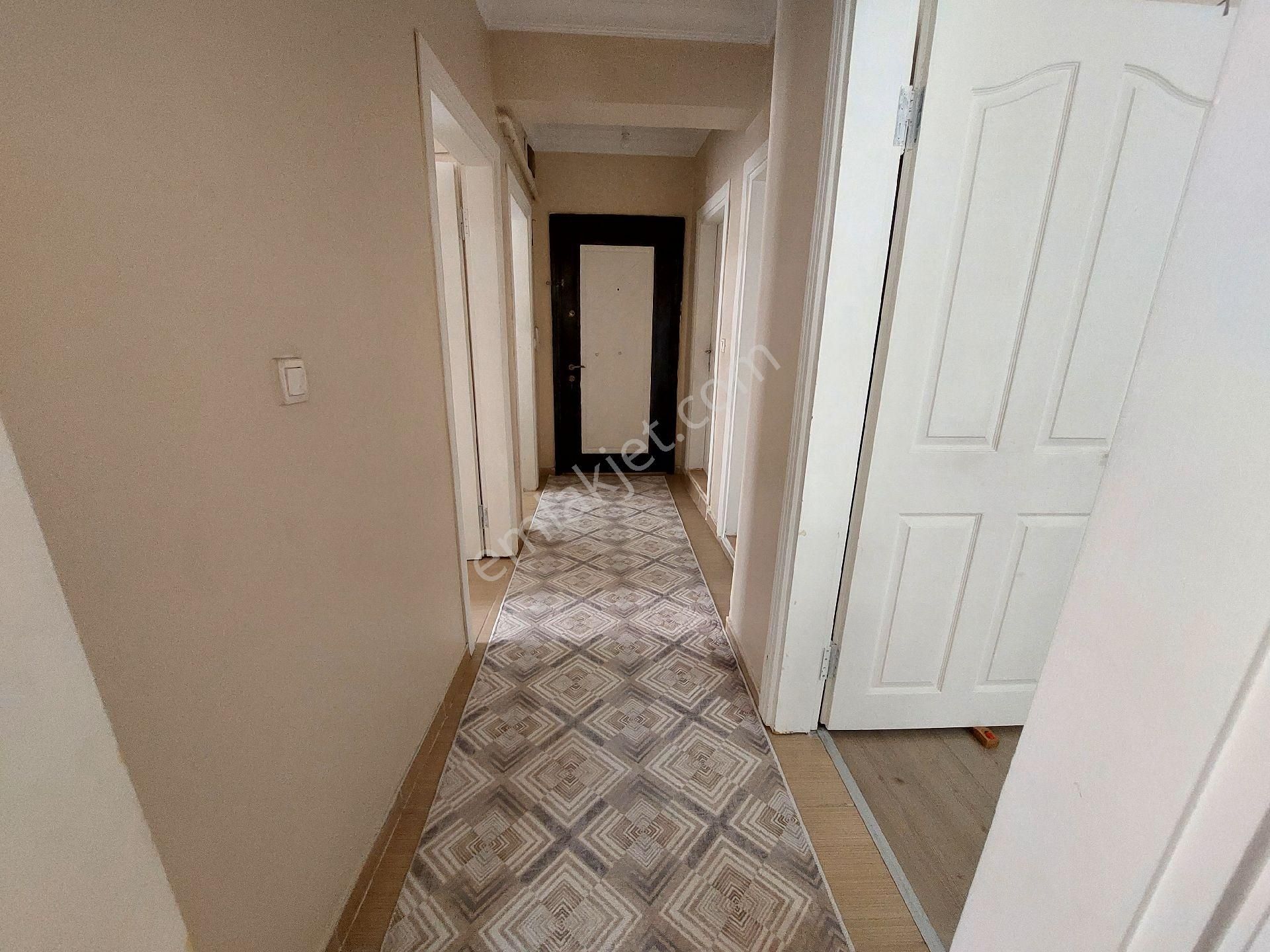 Gazi Osman Paşa Şemsi Paşa Da Satılık Daire Birinci Kat 2+1 90 M2 Tramvaya Yakın - Görsel 14