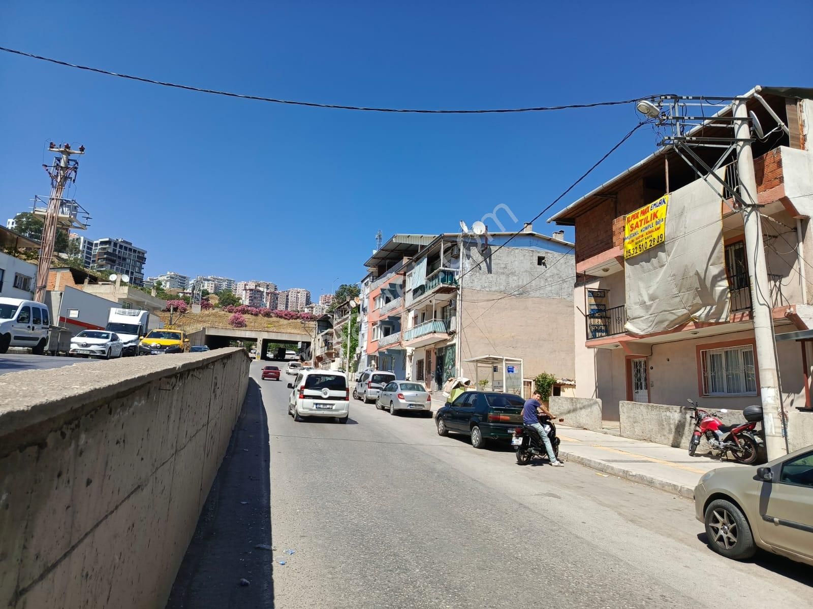 Yenigirne Postaçılar Da Satılık 3 Katlı Bina 2 Daire 2 Dükkan 122m2 - Görsel 28