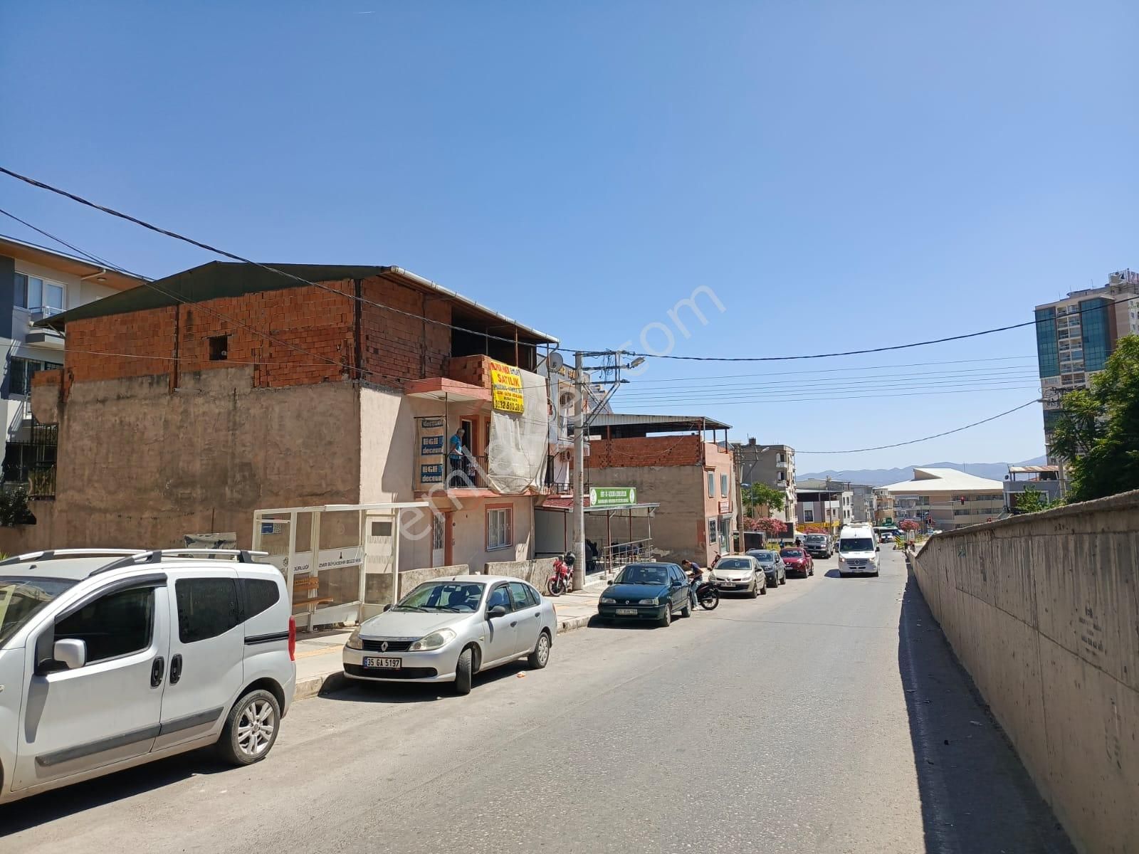 Yenigirne Postaçılar Da Satılık 3 Katlı Bina 2 Daire 2 Dükkan 122m2 - Görsel 27