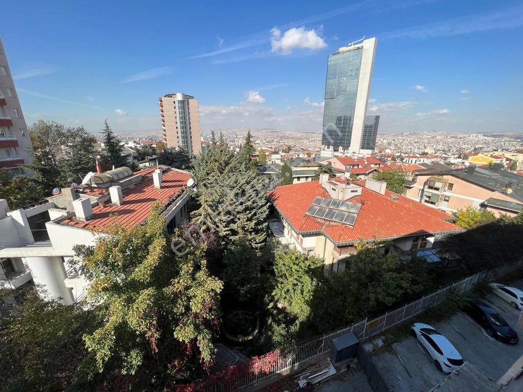 Çankaya Gop Kozada 1+1 Giderler Dahil Eşyalı Manzaralı Asansörlü Daire