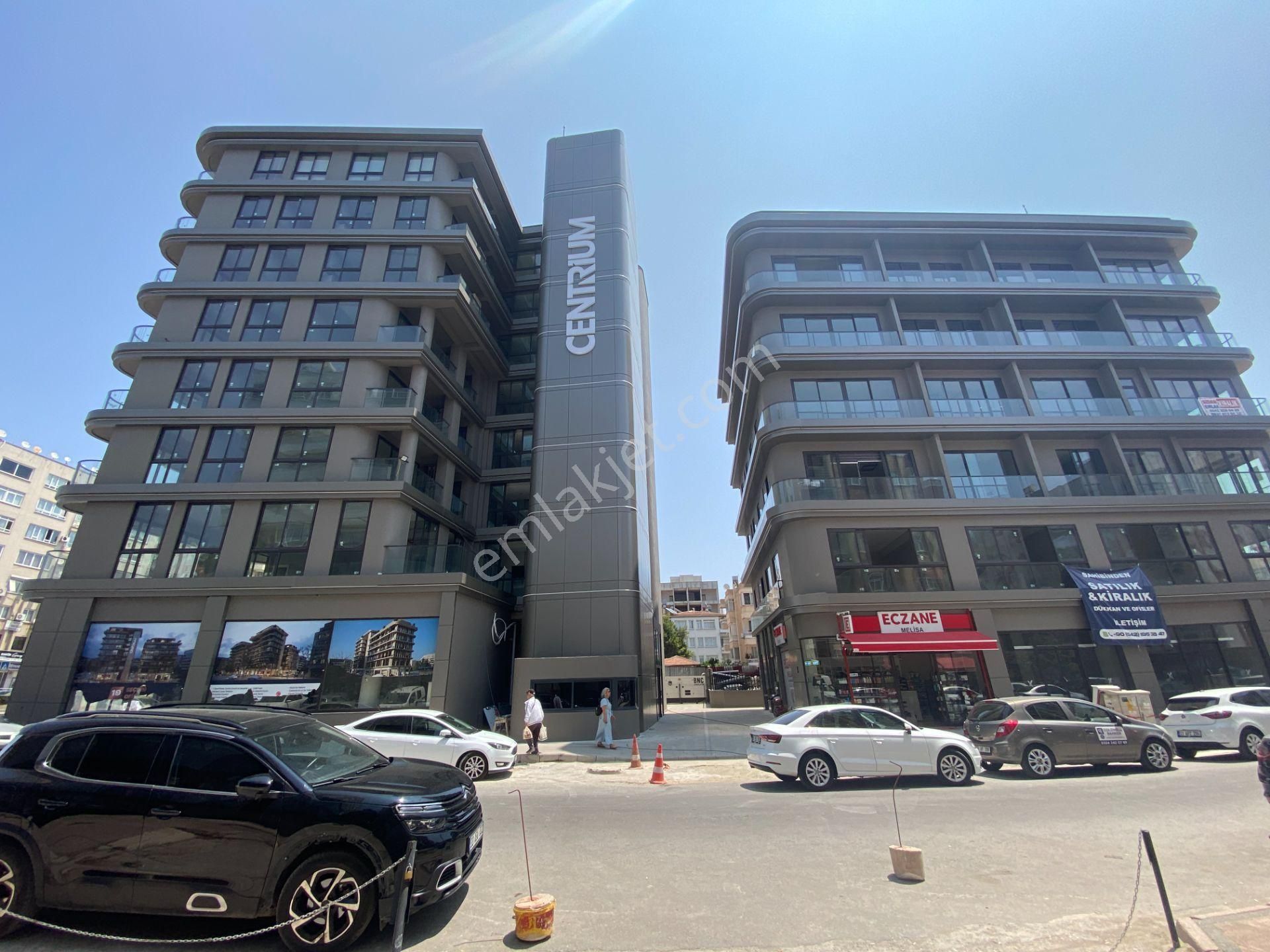 Yenişehir Pozcu Centrium İş Merkezi 3+1 Satılık Ofis