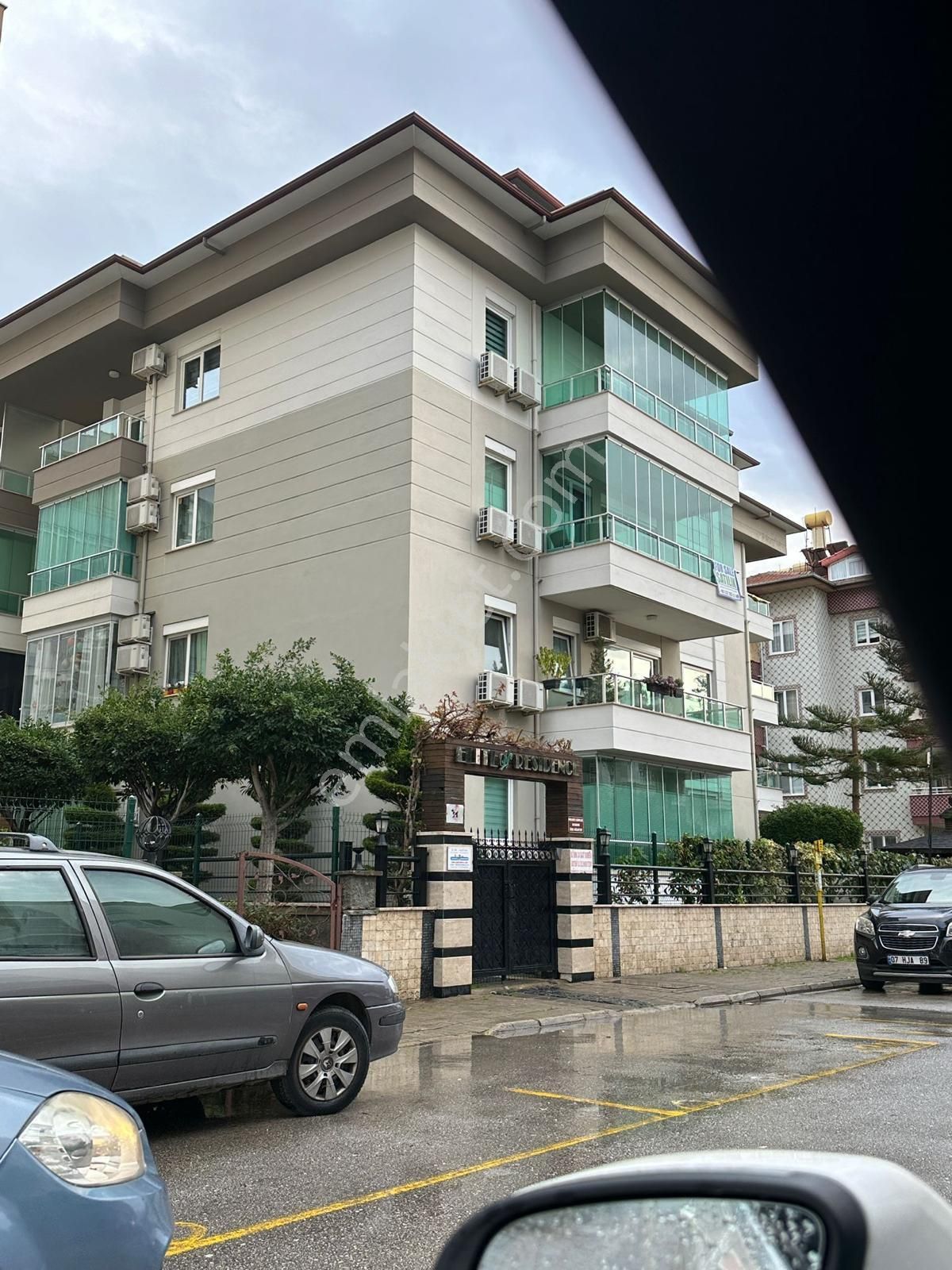 Alanya Oba Bölgesinin Kalbinde Denizin Dibinde 2+1 Güzel Bir Daire - Görsel 2