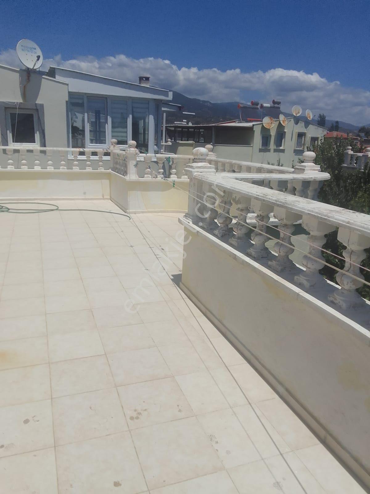 Edremit Avcılar Karaburunda Satılık Tripleks Villa. - Görsel 22