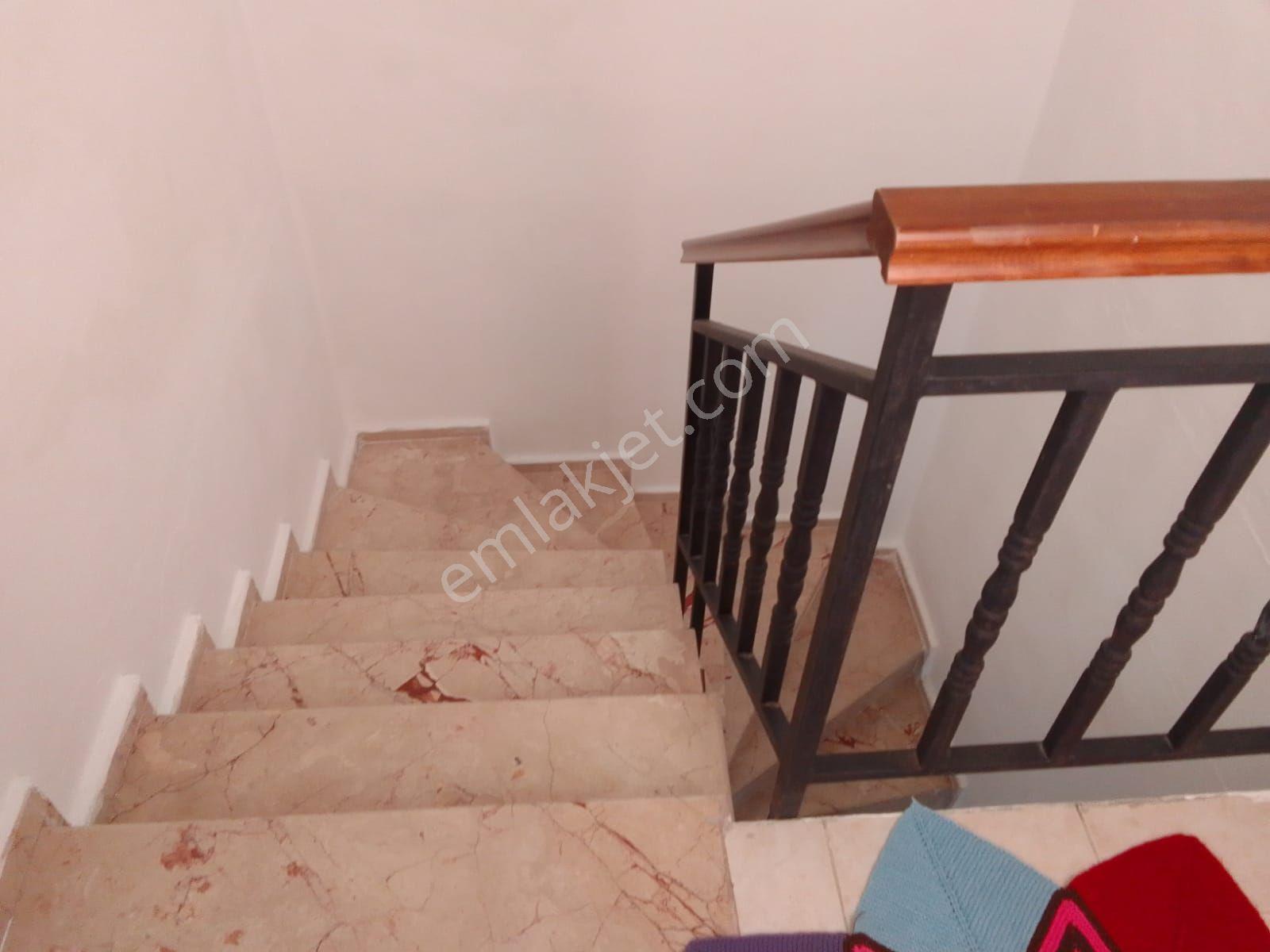 Edremit Avcılar Karaburunda Satılık Tripleks Villa. - Görsel 11