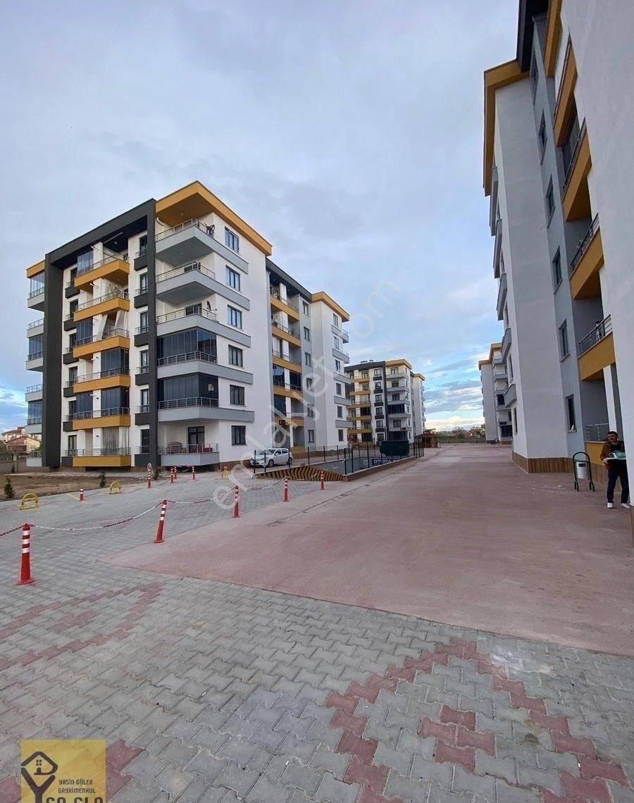 Yasin Güler Satılık Lüx 3+1 Arakat Daire
