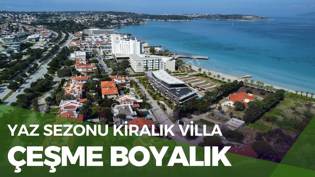 Çeşme Boyalıkta Denize Sıfır Havuzlu Site'de Sezonluk Kiralık 3+1 Villa