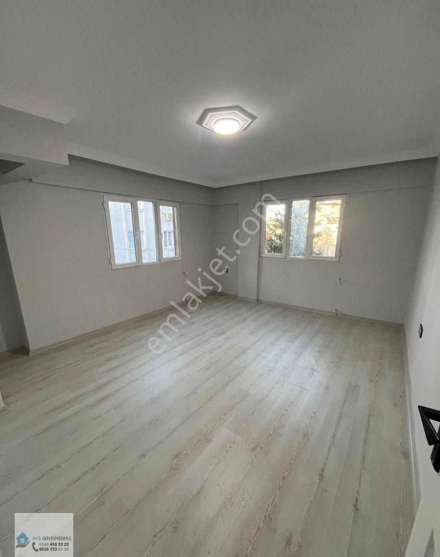 İzmir Karabağlar'da Satılık 3 Katlı Lüks Bina - Ekstra Bahçeli Ve Su Kuyulu Yeni Tadilatlı, Modern - Görsel 12