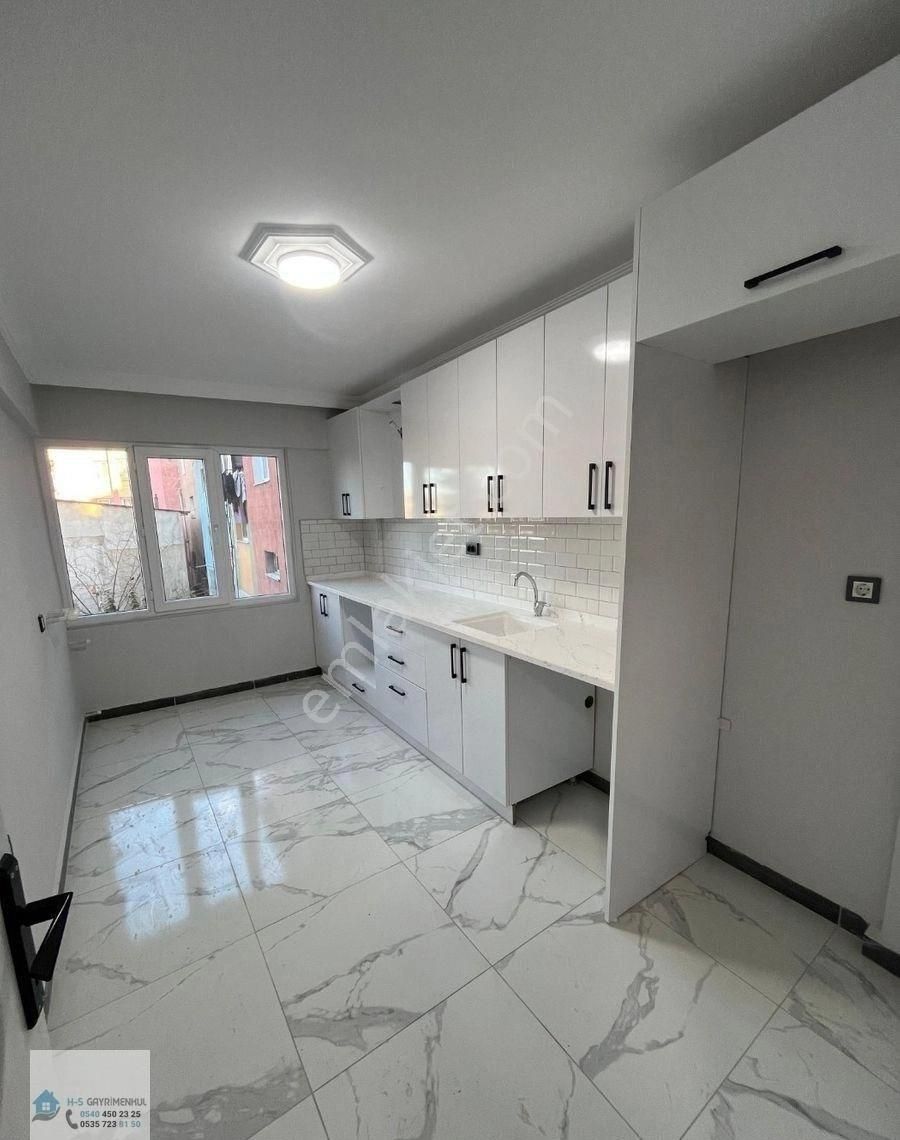 İzmir Karabağlar'da Satılık 3 Katlı Lüks Bina - Ekstra Bahçeli Ve Su Kuyulu Yeni Tadilatlı, Modern - Görsel 34