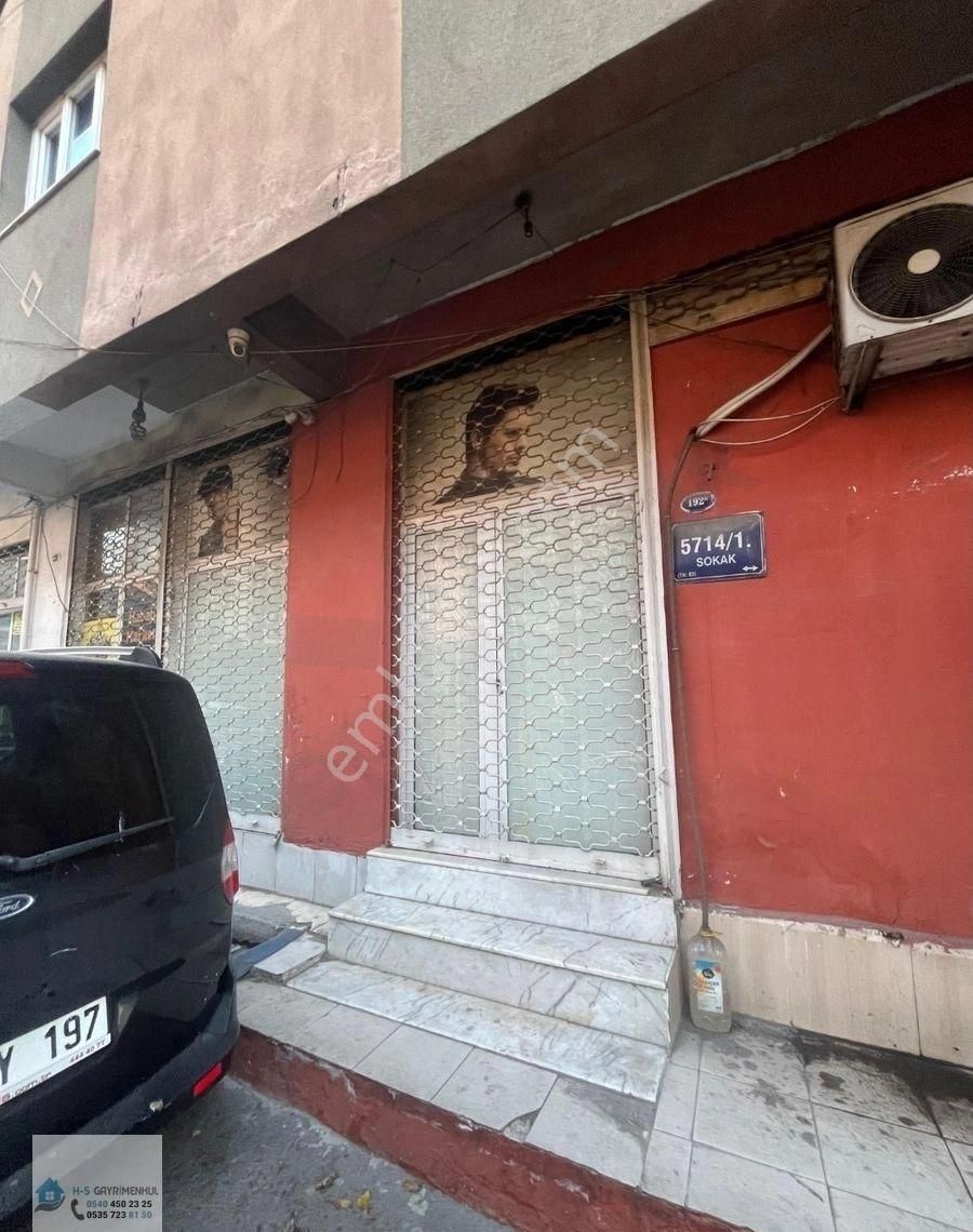 Karabağlar'da Satılık Komple Bina - Hem Daire Hem Dükkan! Şehir Merkezinde, Yatırım Fırsatı!