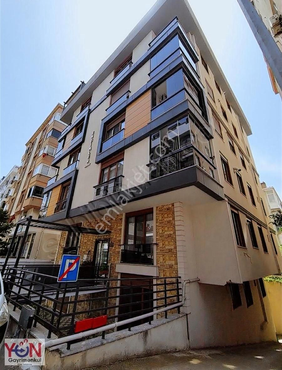 Maltepe Süreyya Plajında Çift Bahçe Kullanımlı 3+1 Bahçe Katı
