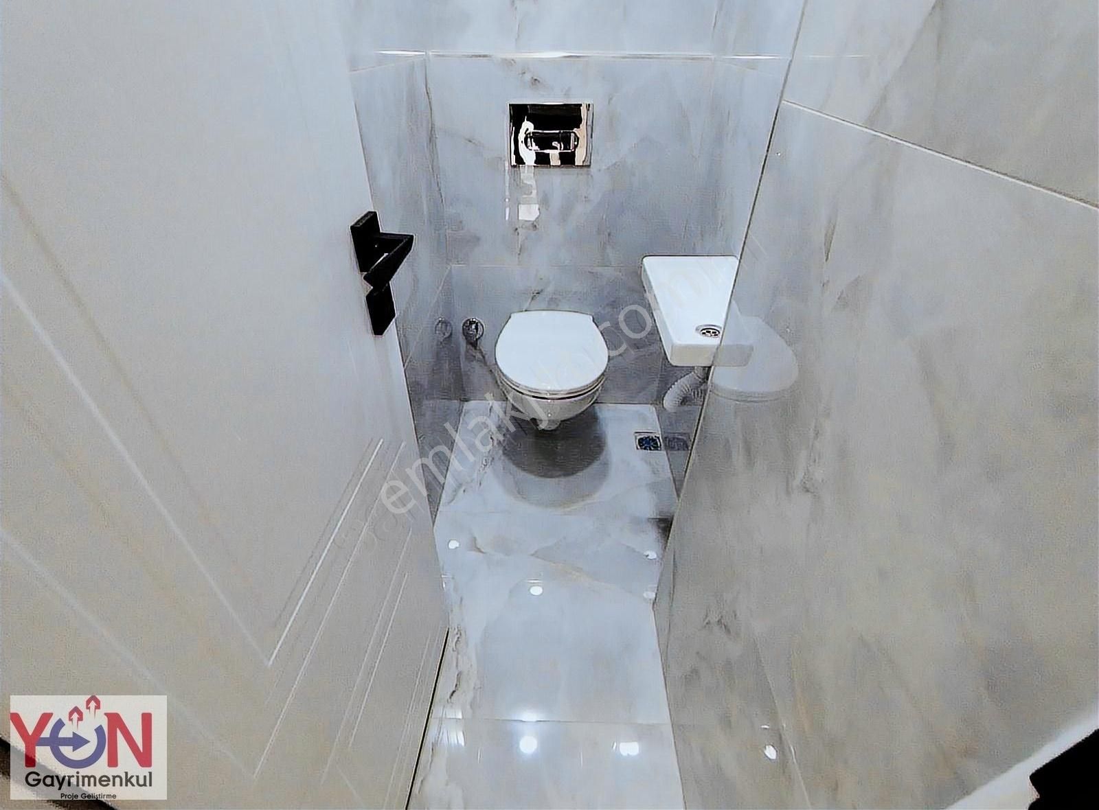İdealtepe Eraykent Sitesinde İçi Full Yapılı Satılık 3+1 Daire