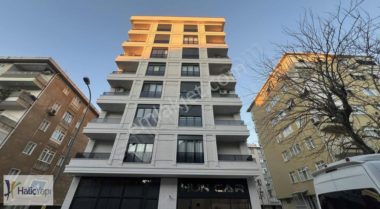 Göztepe Merdivenköyde Sıfır Otoparklı 3+1 Satılık Daire
