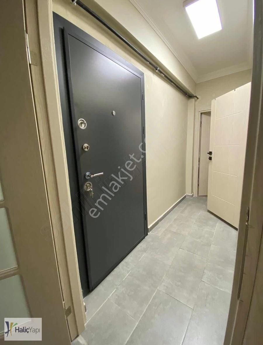 Gürselde Yeni Sıfır Binada 1+1 Satılık Daire