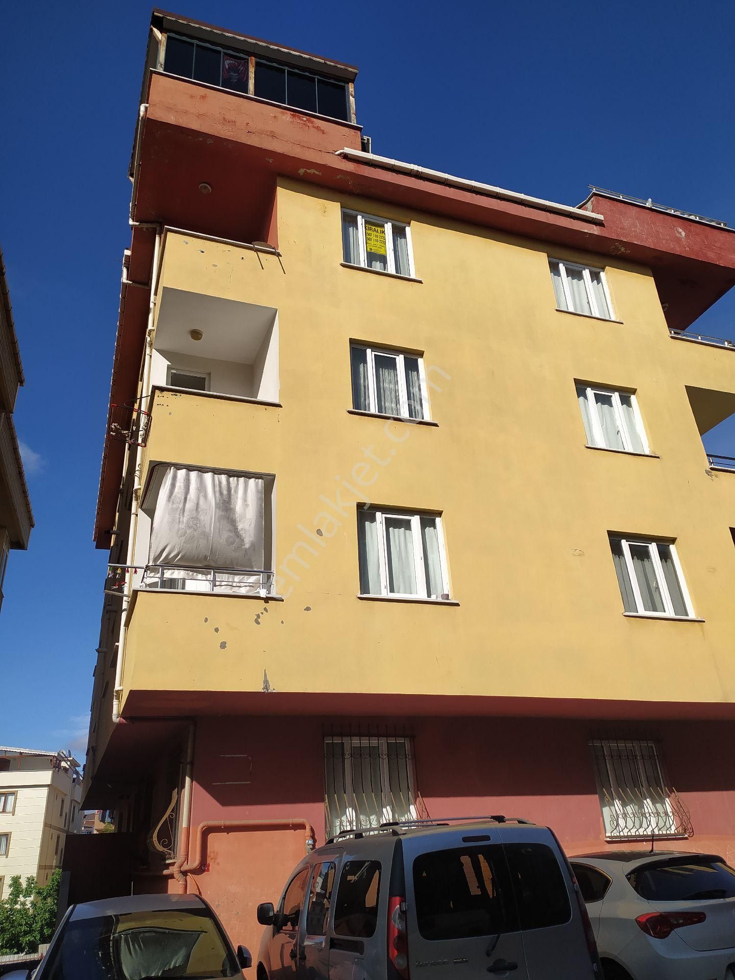 Güzelyalı Mah Merkezi Yerde 3+1 Katta Kiralık Daire