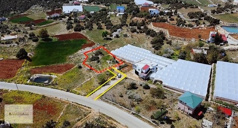 Mersin Erdemli Hüsametli 955 M2 Ev Yeri